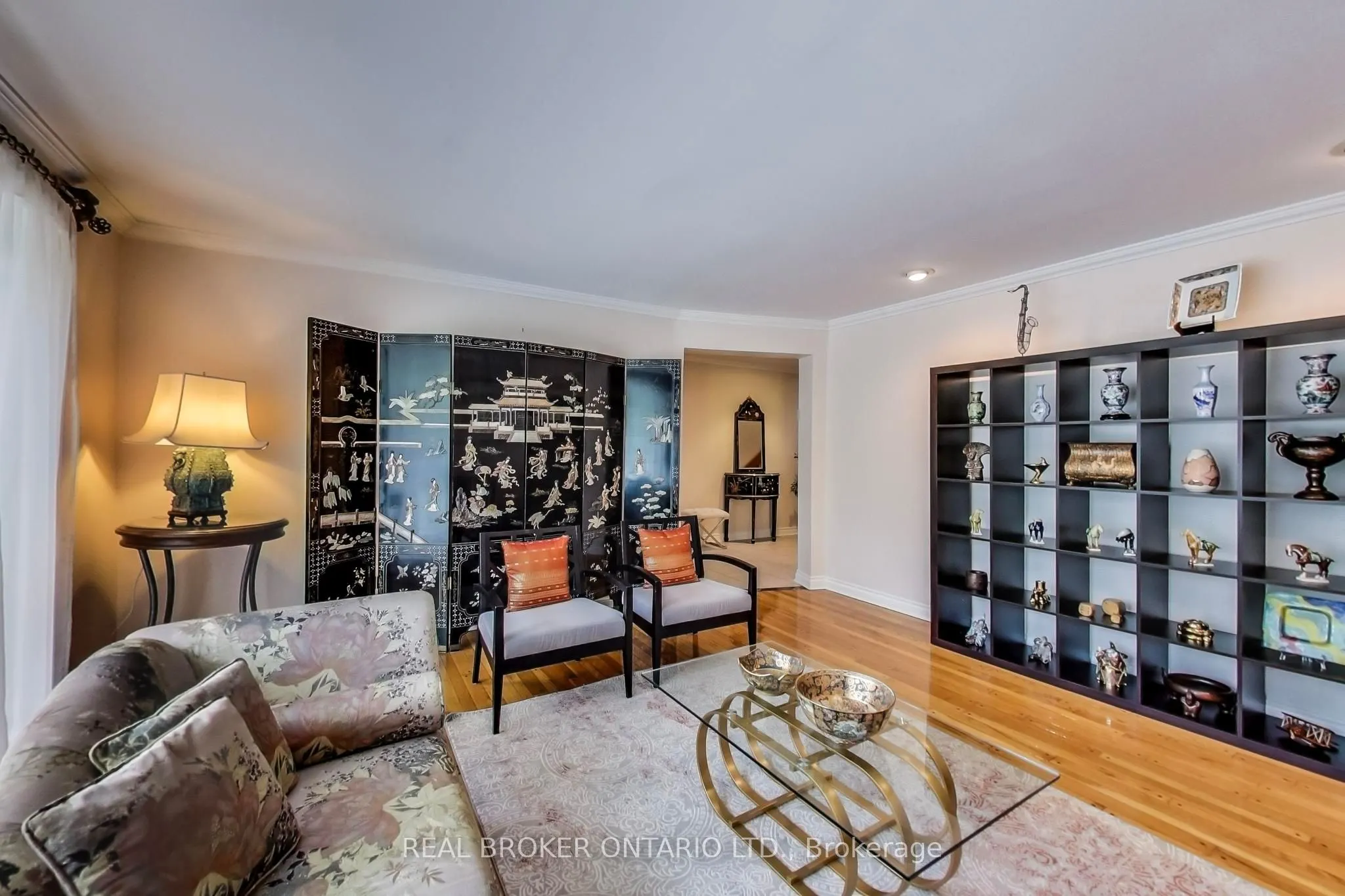 48 Silvergrove Road