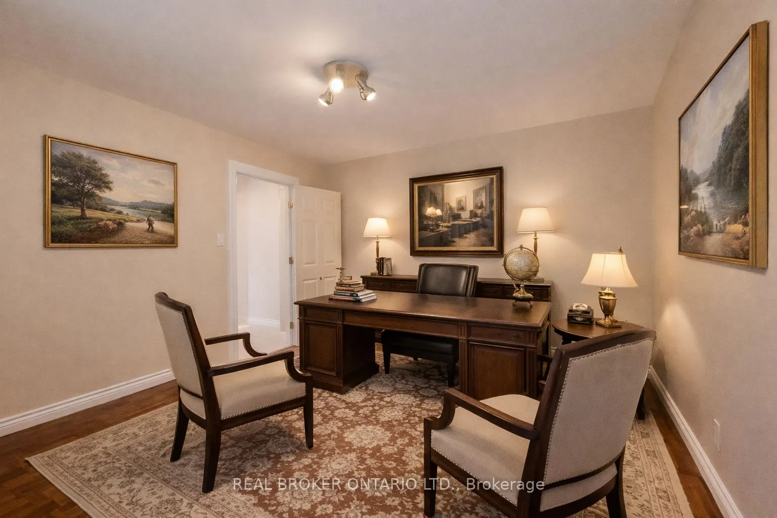 48 Silvergrove Road