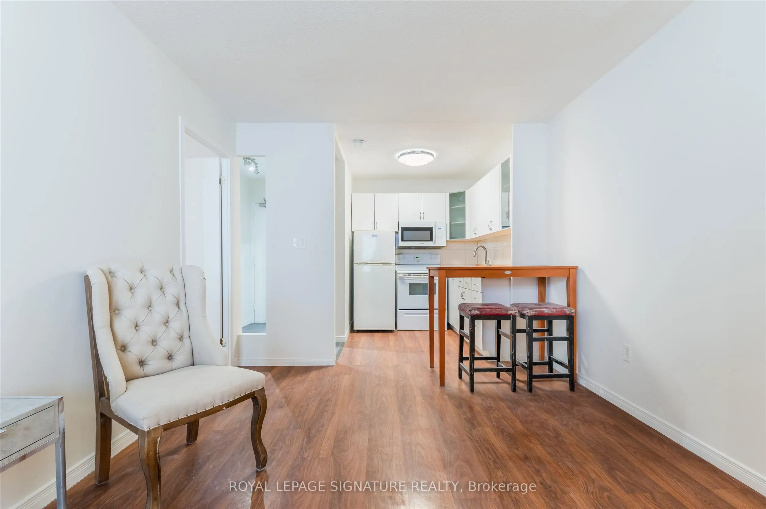 40 Homewood Avenue #2108