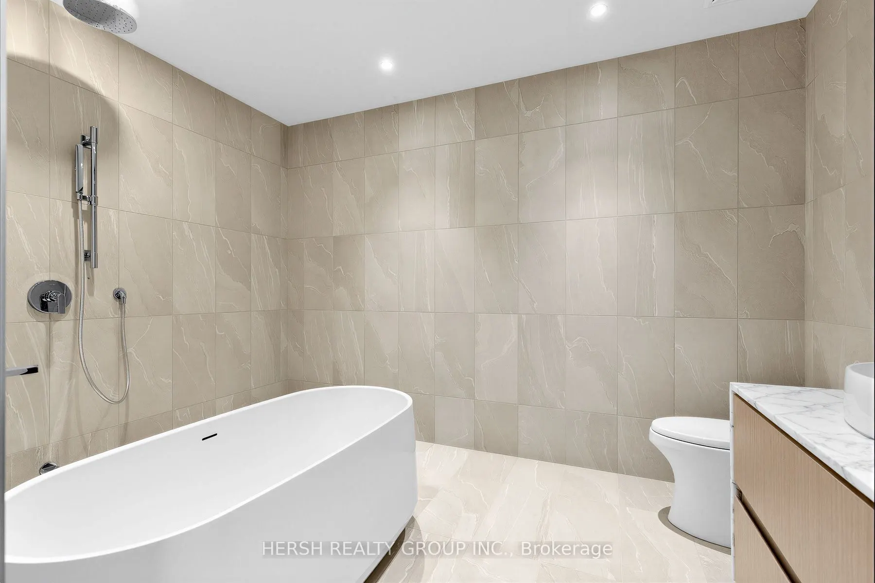 2 Forest Hill Road #102