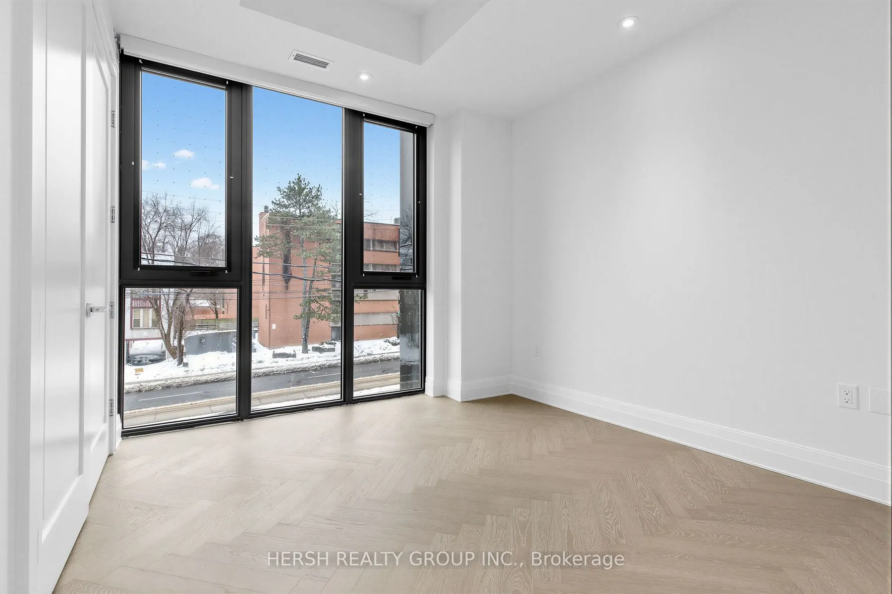 2 Forest Hill Road #102