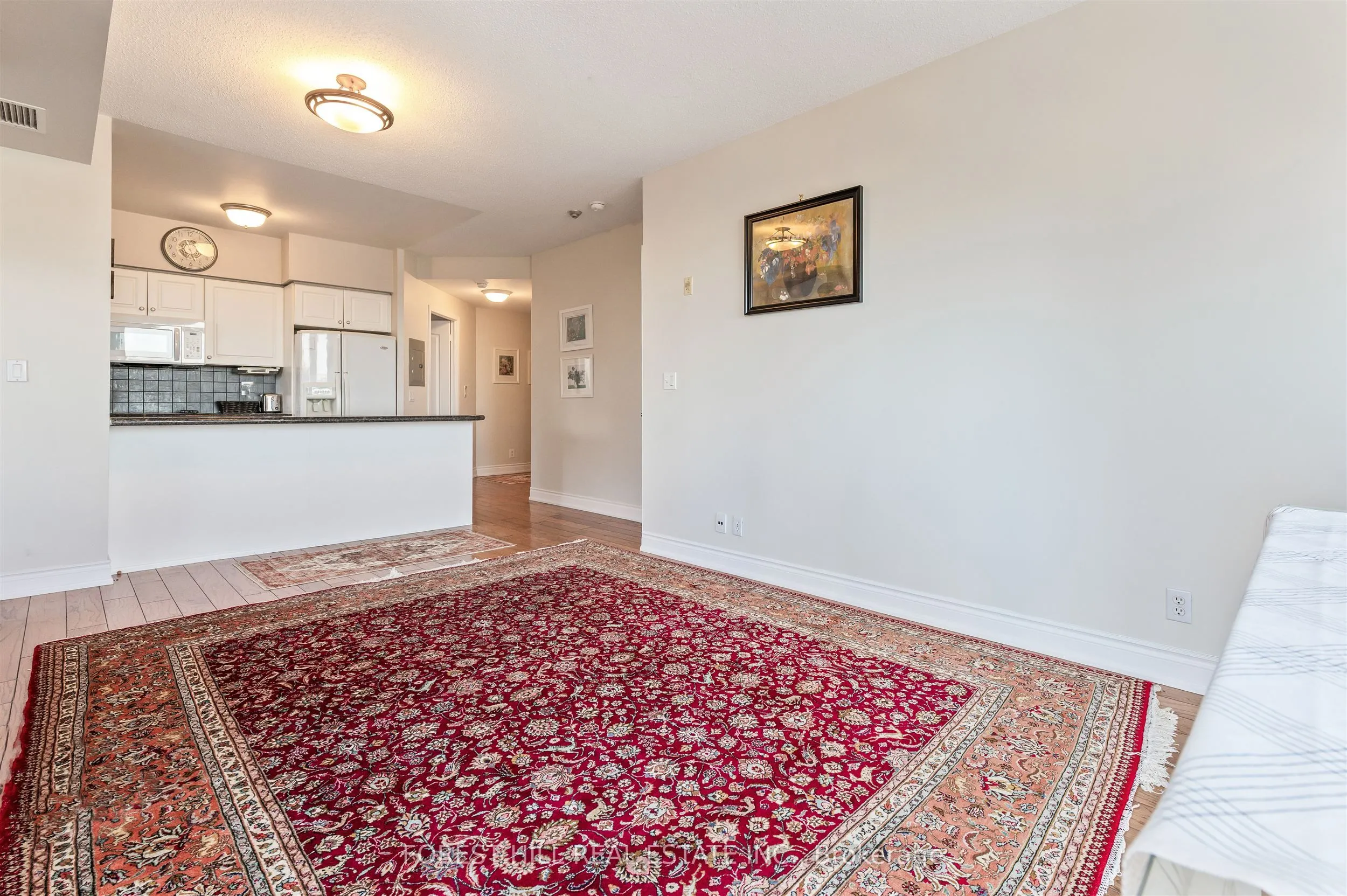 20 Collier Street #903