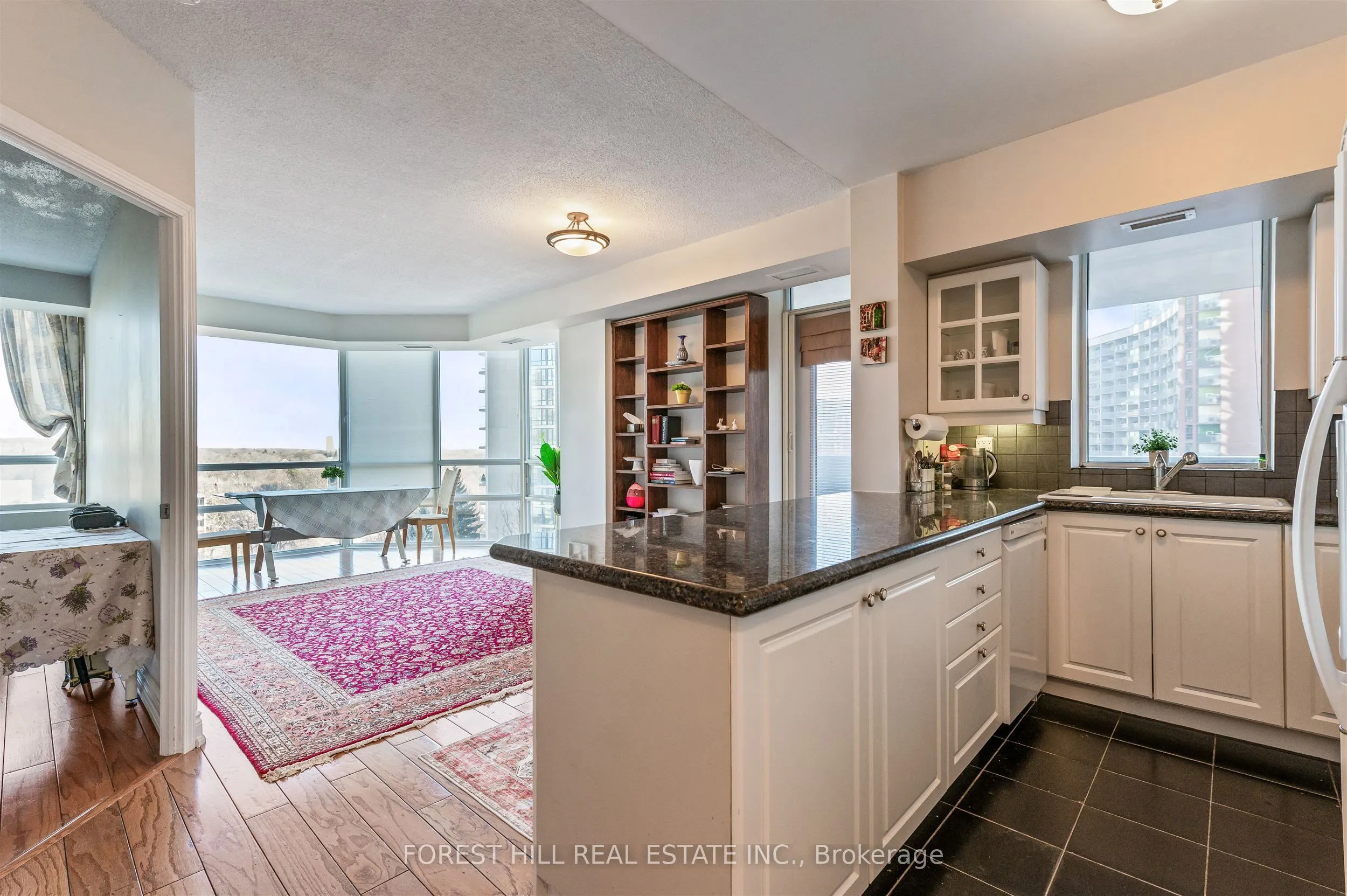 20 Collier Street #903