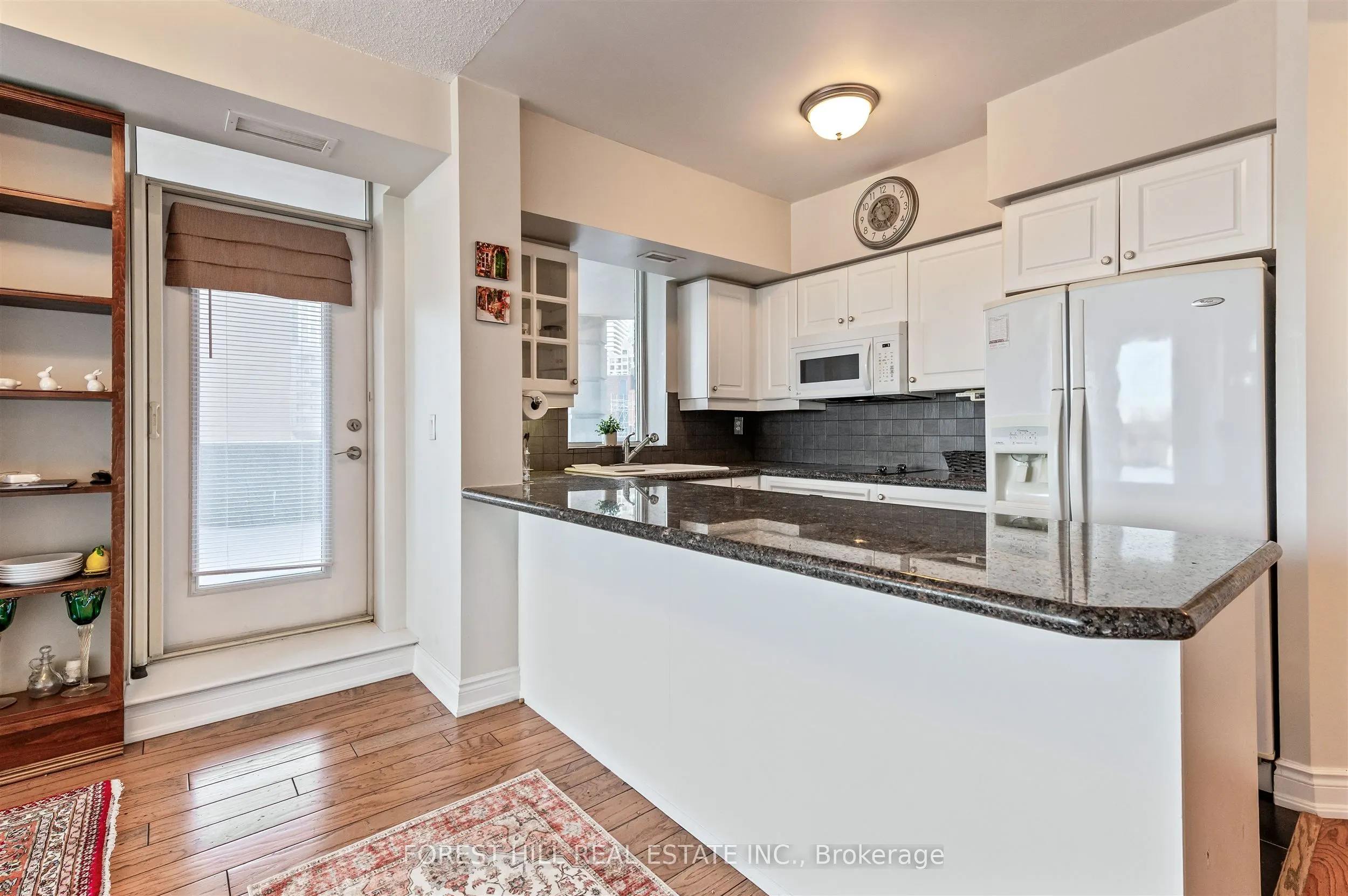 20 Collier Street #903