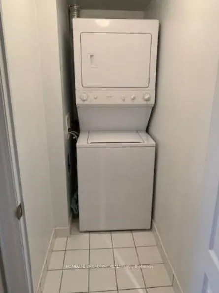 2 Clairtrell Road #315