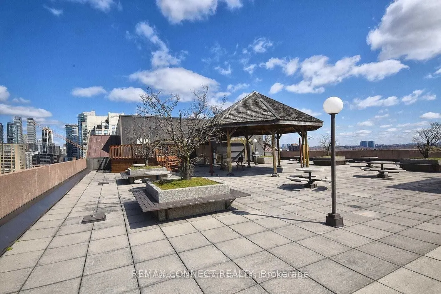 117 Gerrard Street #601