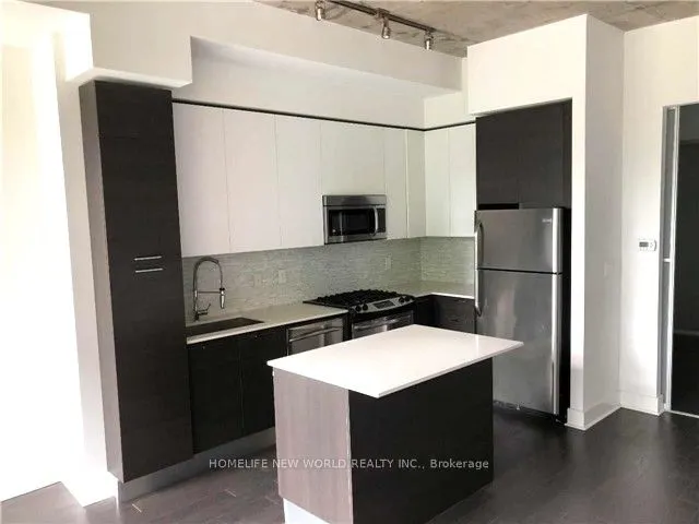 399 Adelaide Street W #211