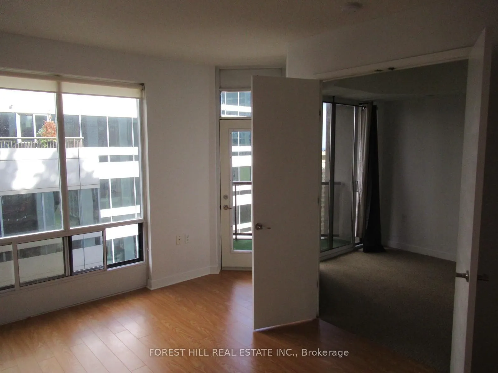 85 Bloor Street E #1808