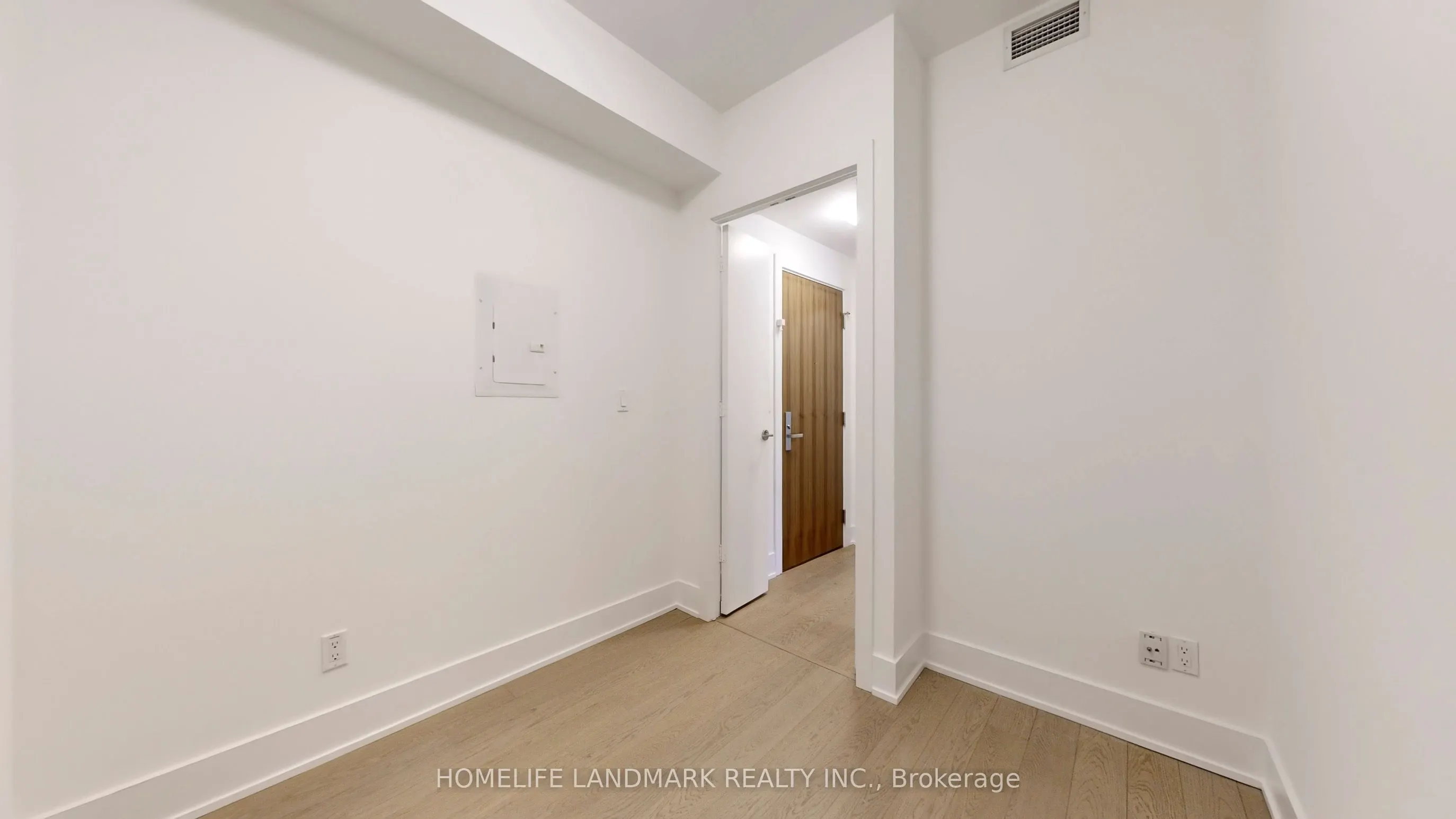 200 Bloor Street W #2305