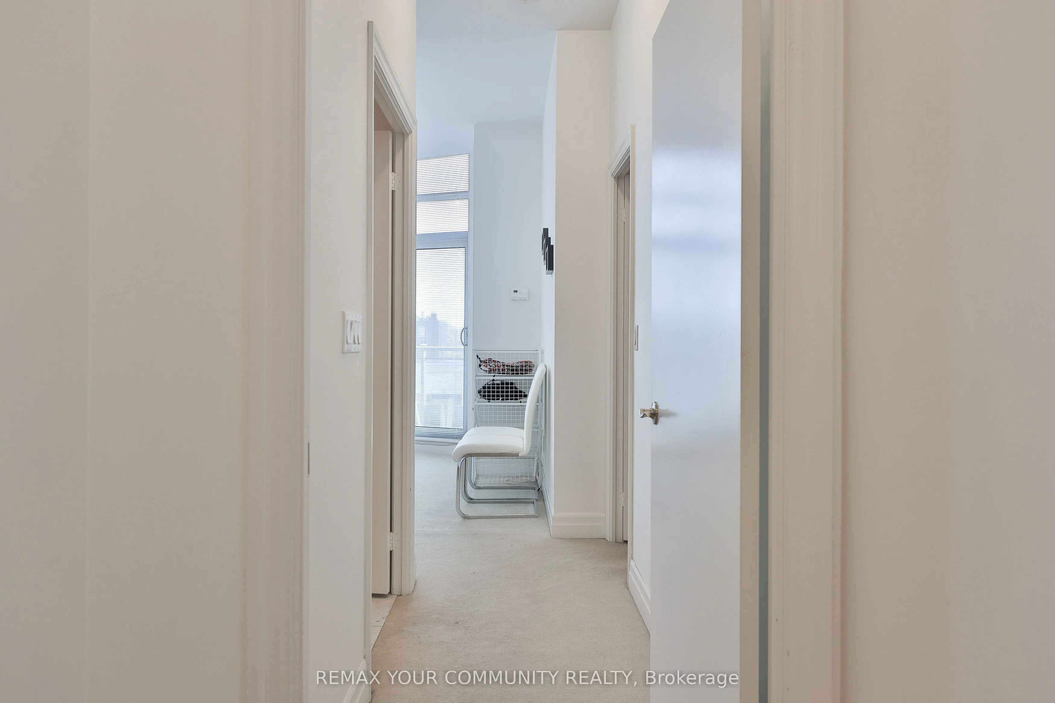 8 Scollard Street #Ph 201