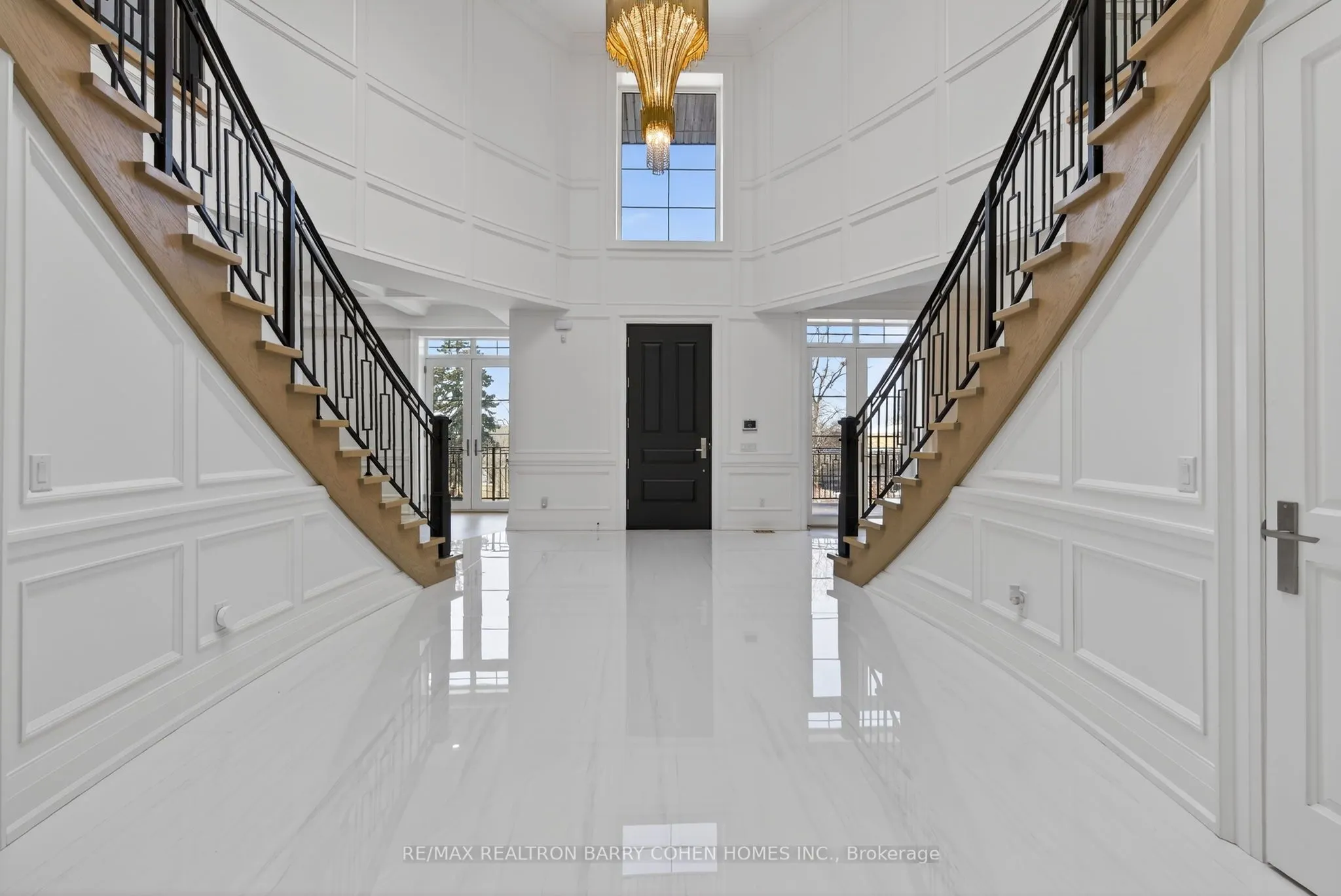 118 Laurentide Drive