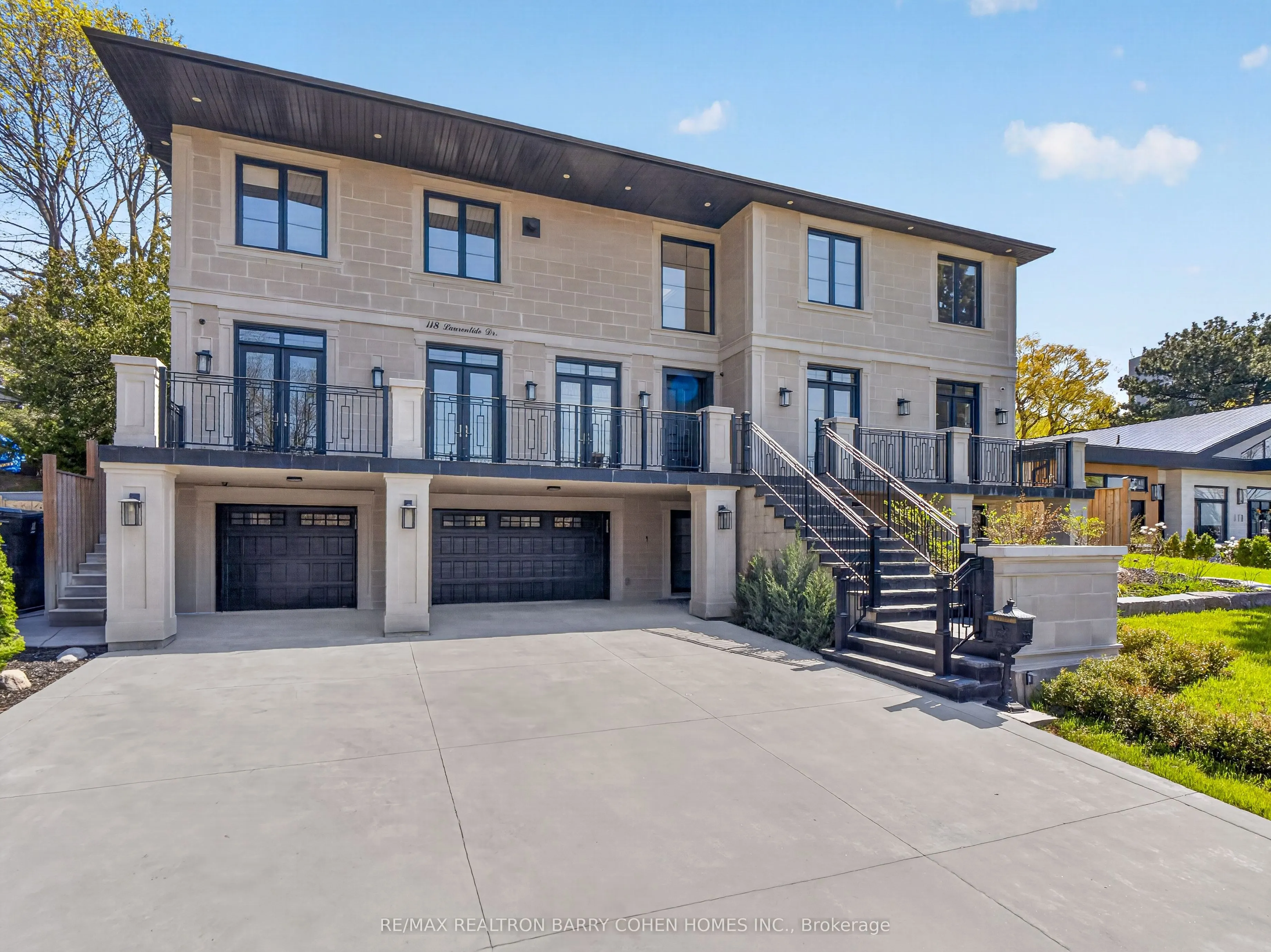 118 Laurentide Drive
