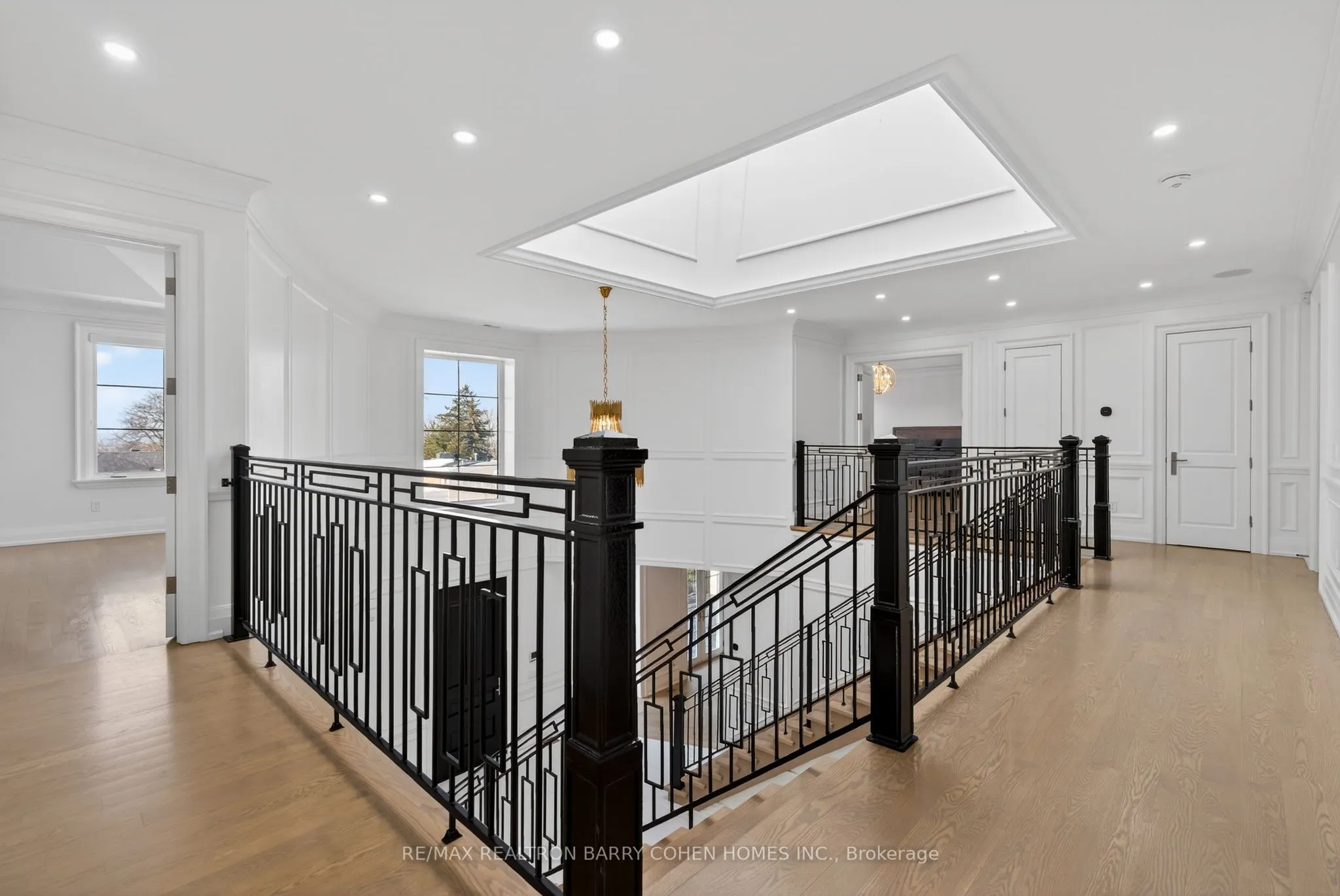 118 Laurentide Drive