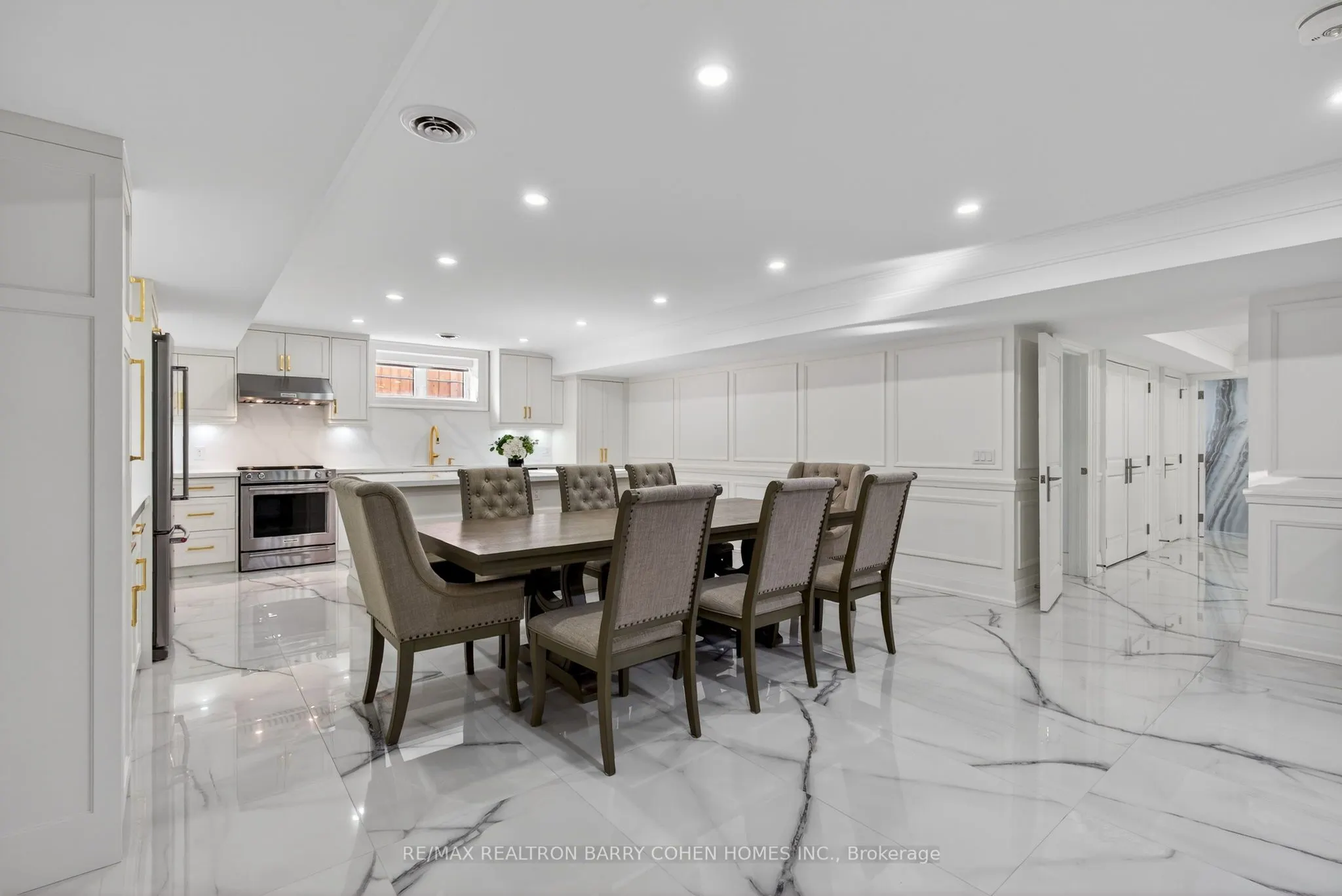 118 Laurentide Drive