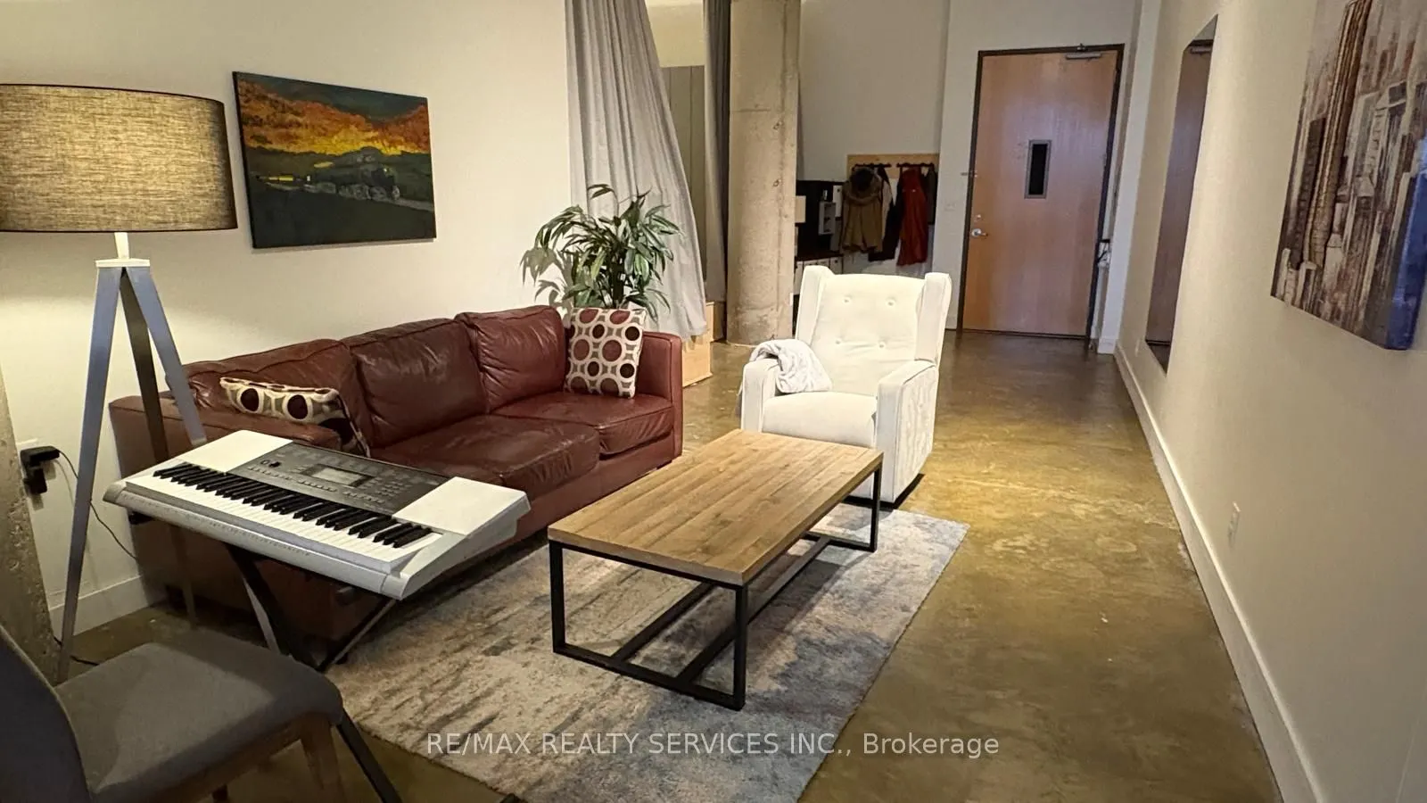 90 Sumach Street #406