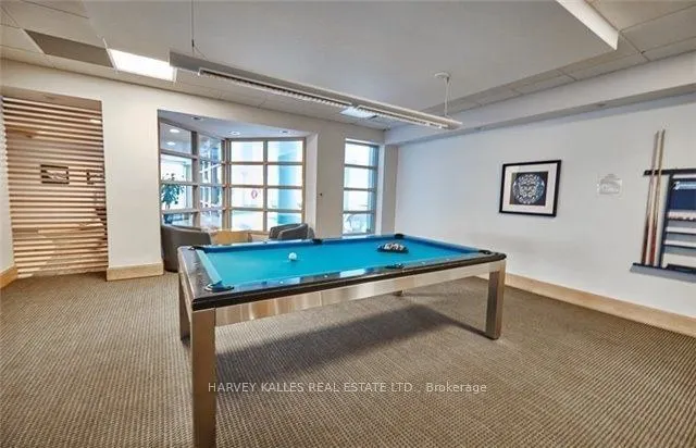10 Yonge Street #705