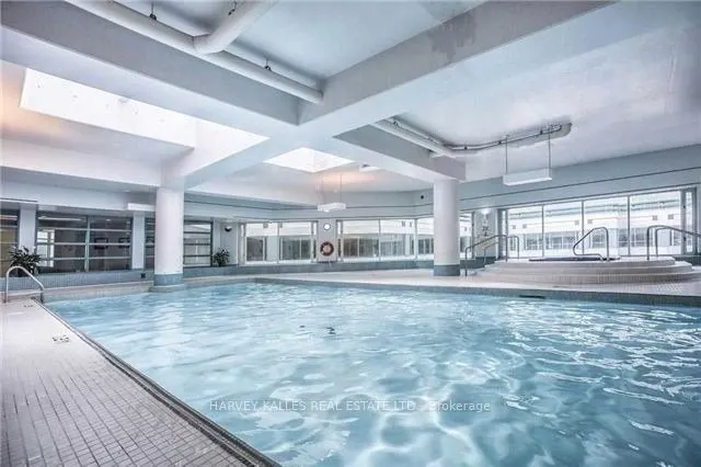 10 Yonge Street #705
