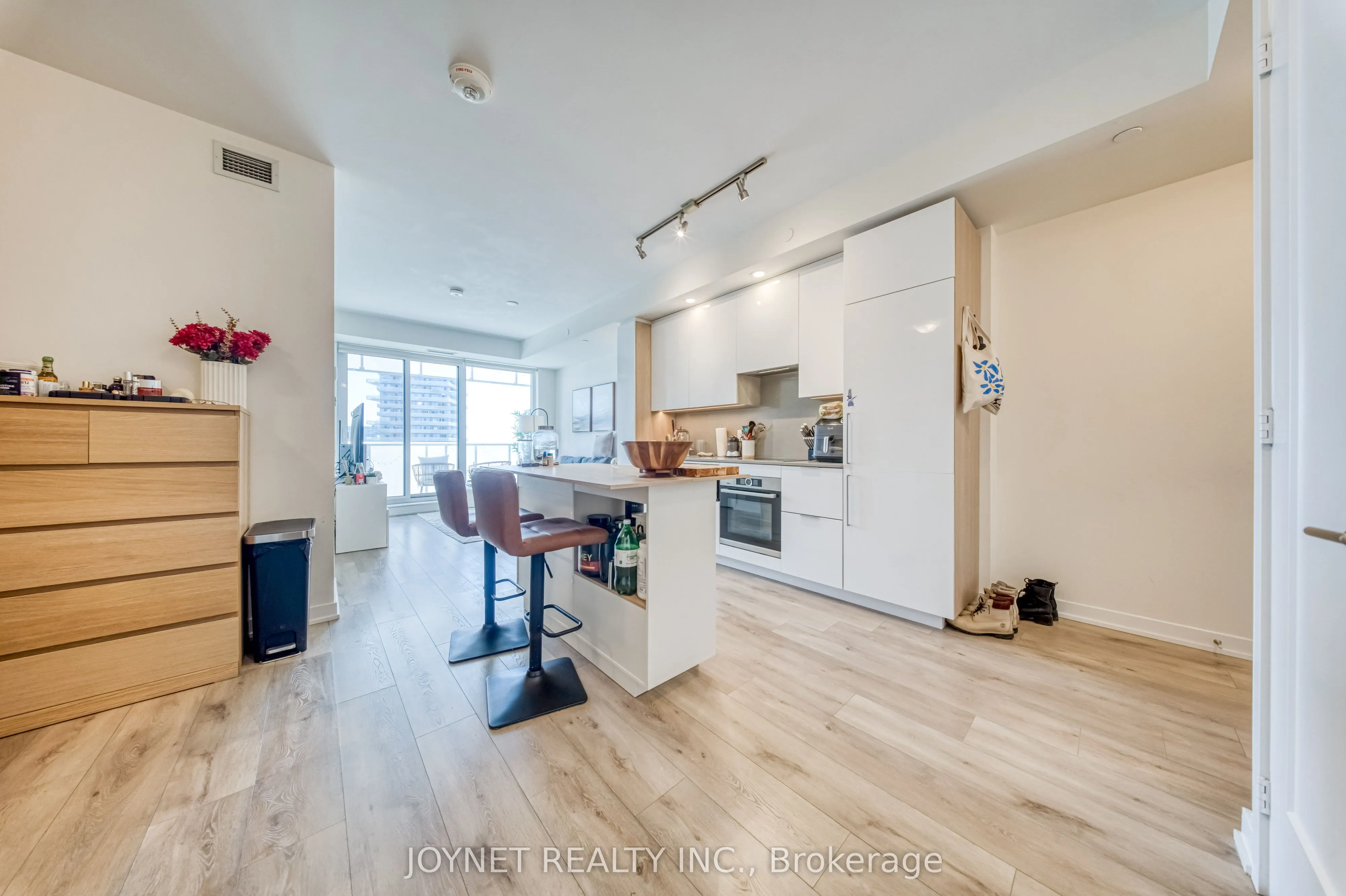 28 Freeland Street #1201