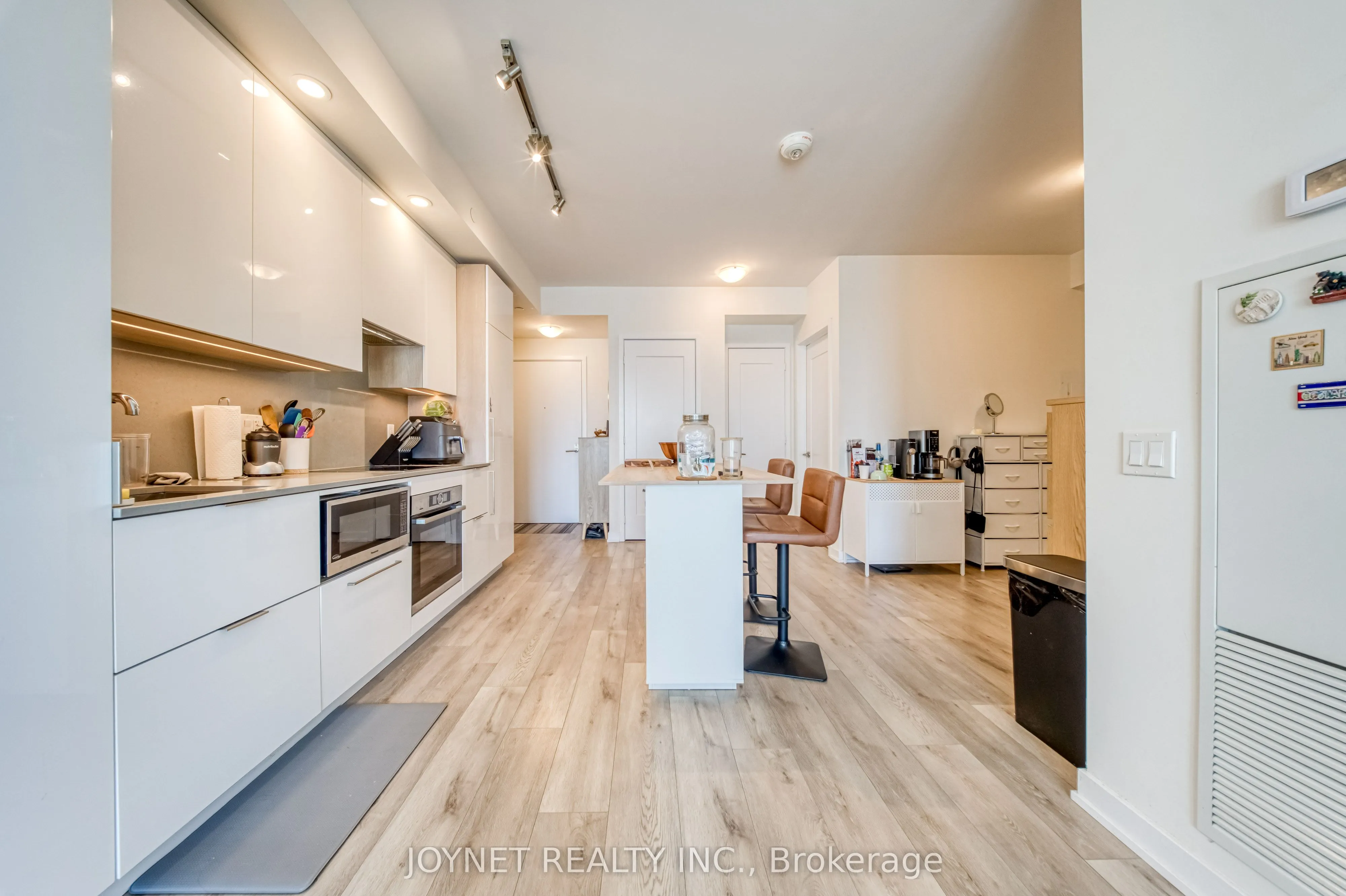 28 Freeland Street #1201