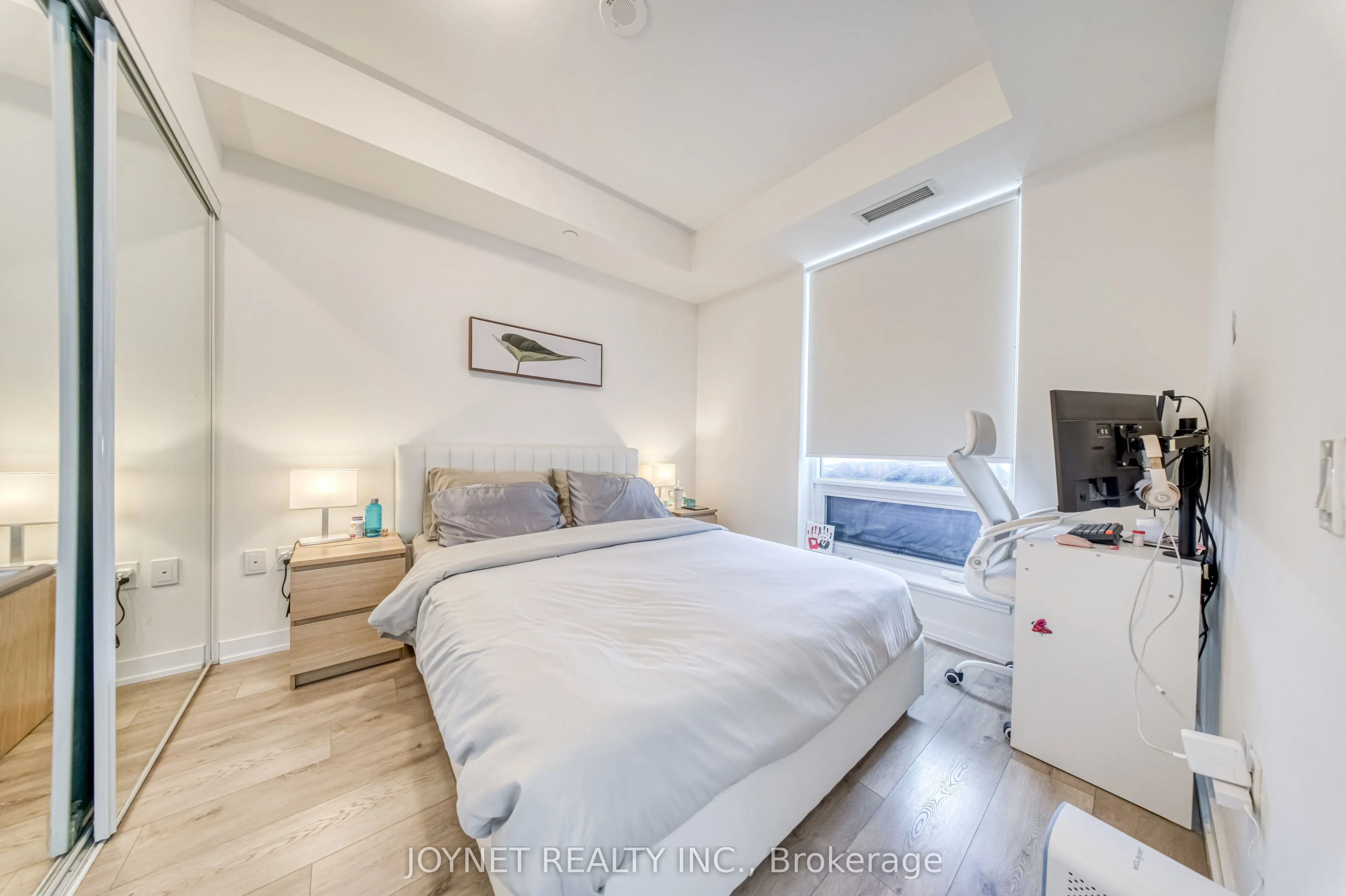 28 Freeland Street #1201