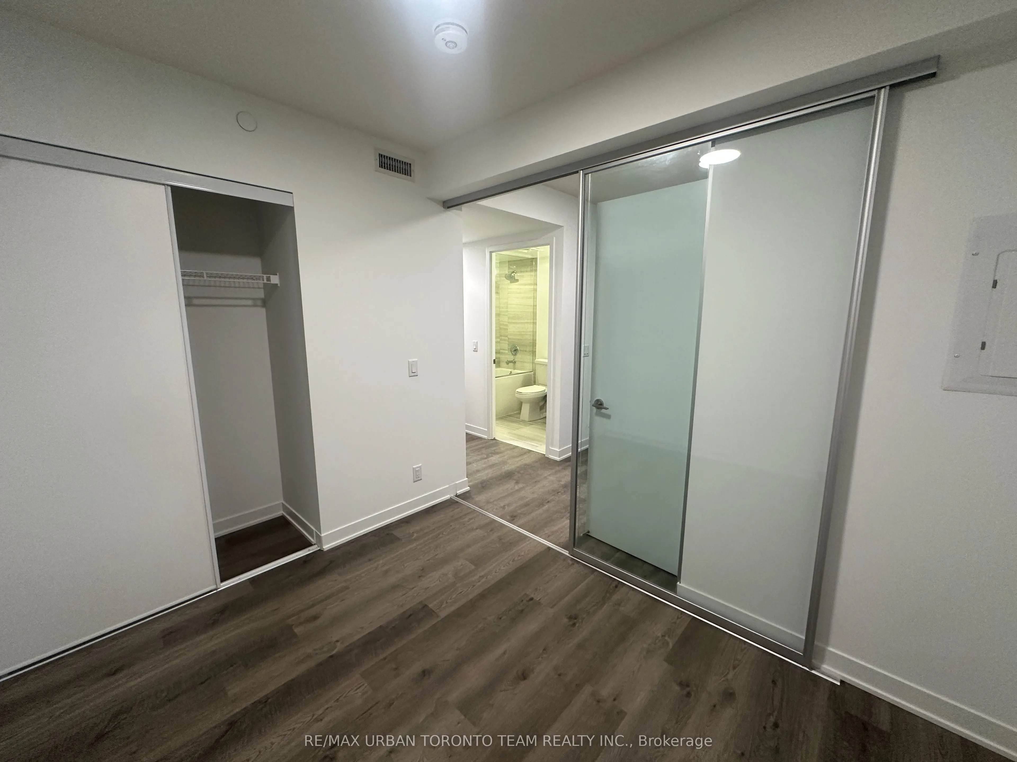 180 Front Street E #706