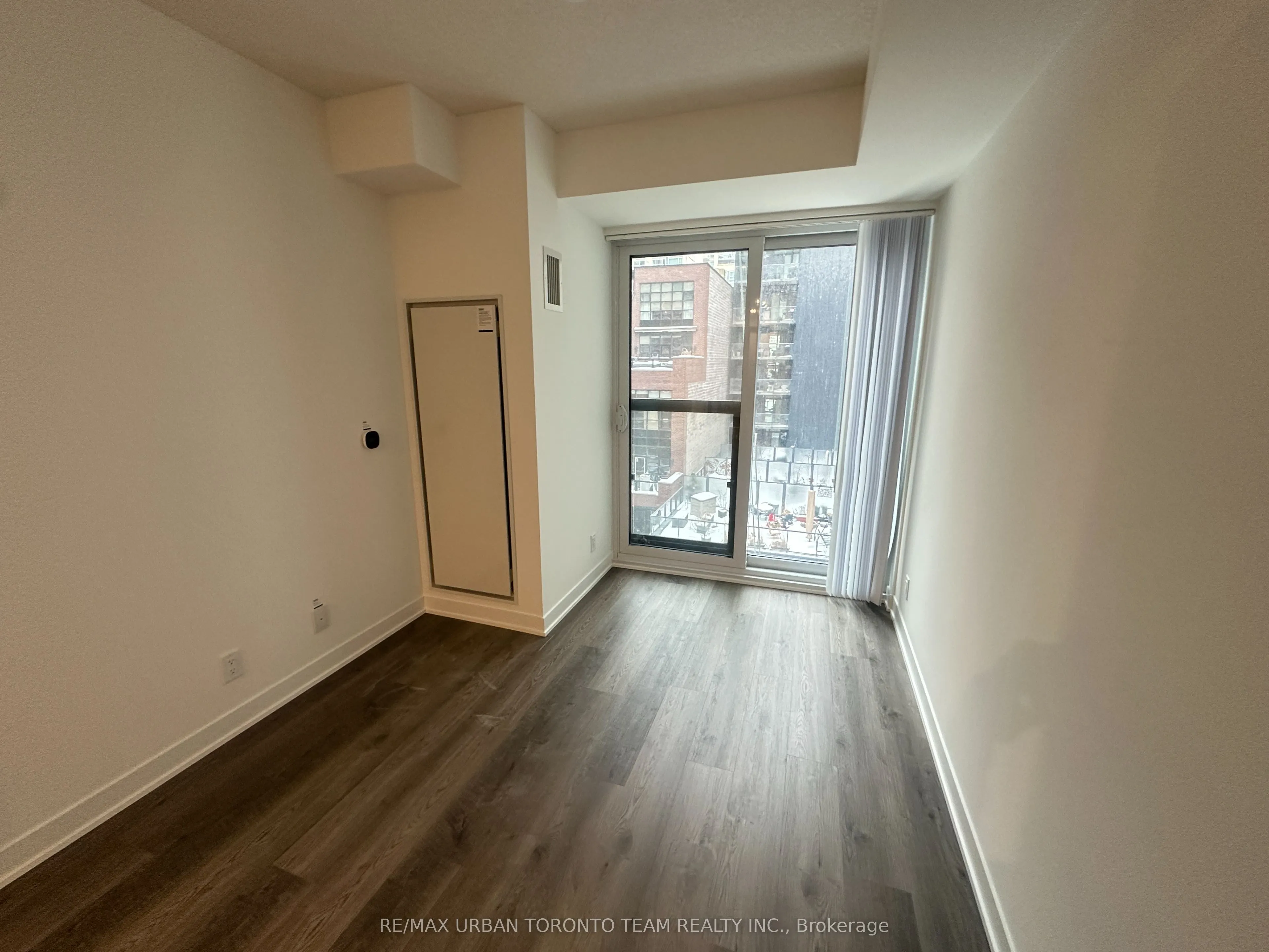 180 Front Street E #706