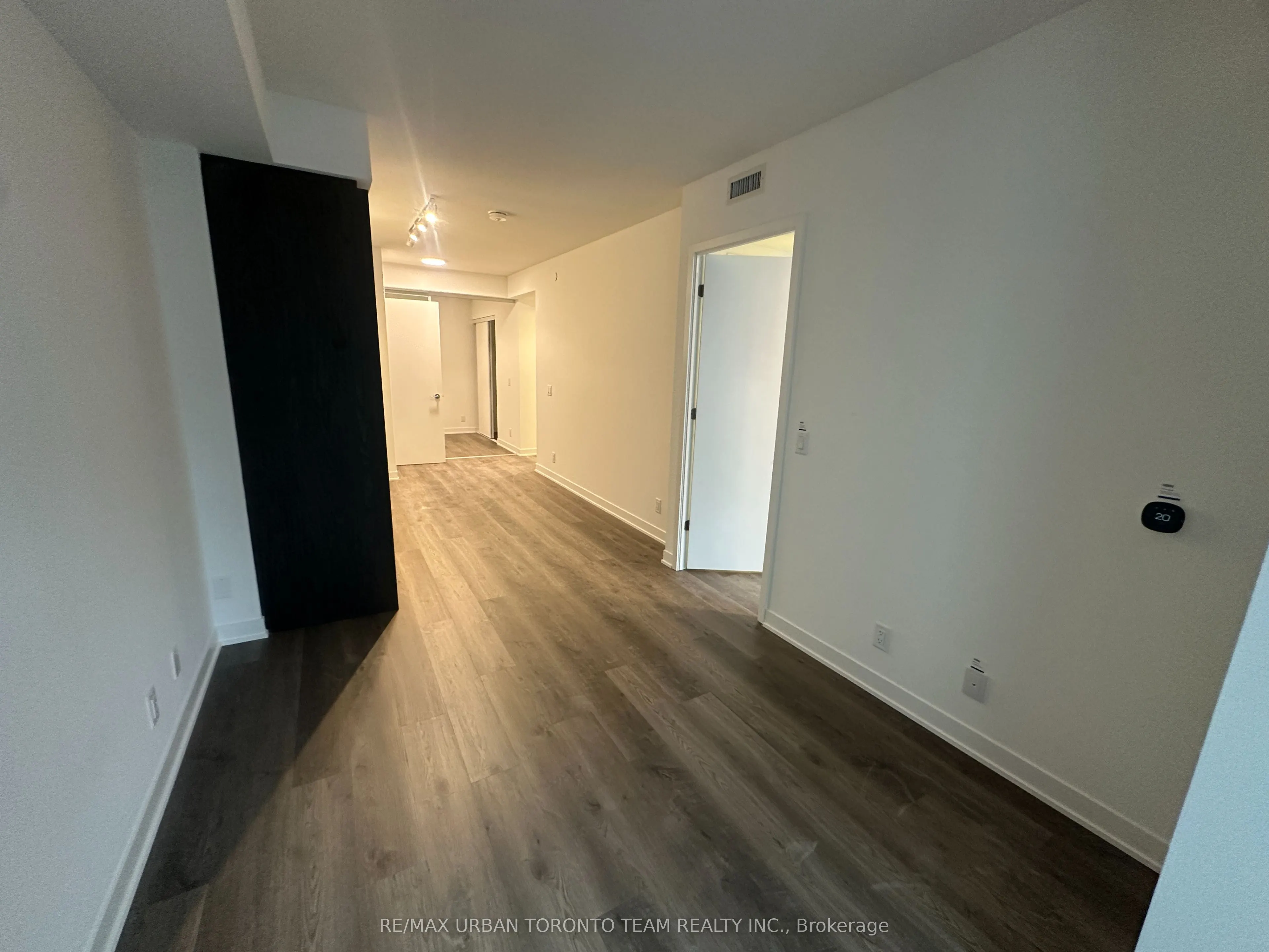 180 Front Street E #706