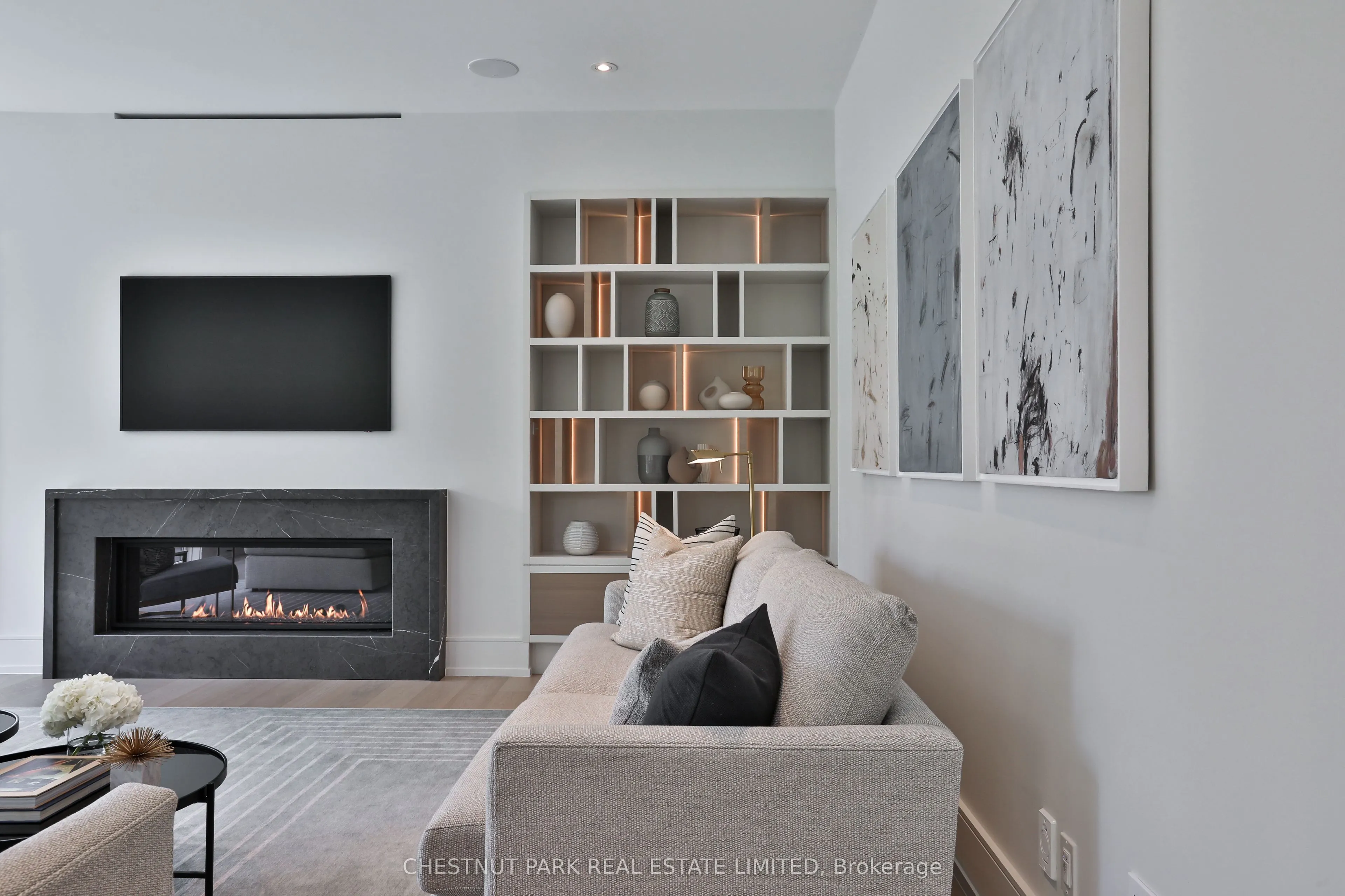 2 Marchwood Drive
