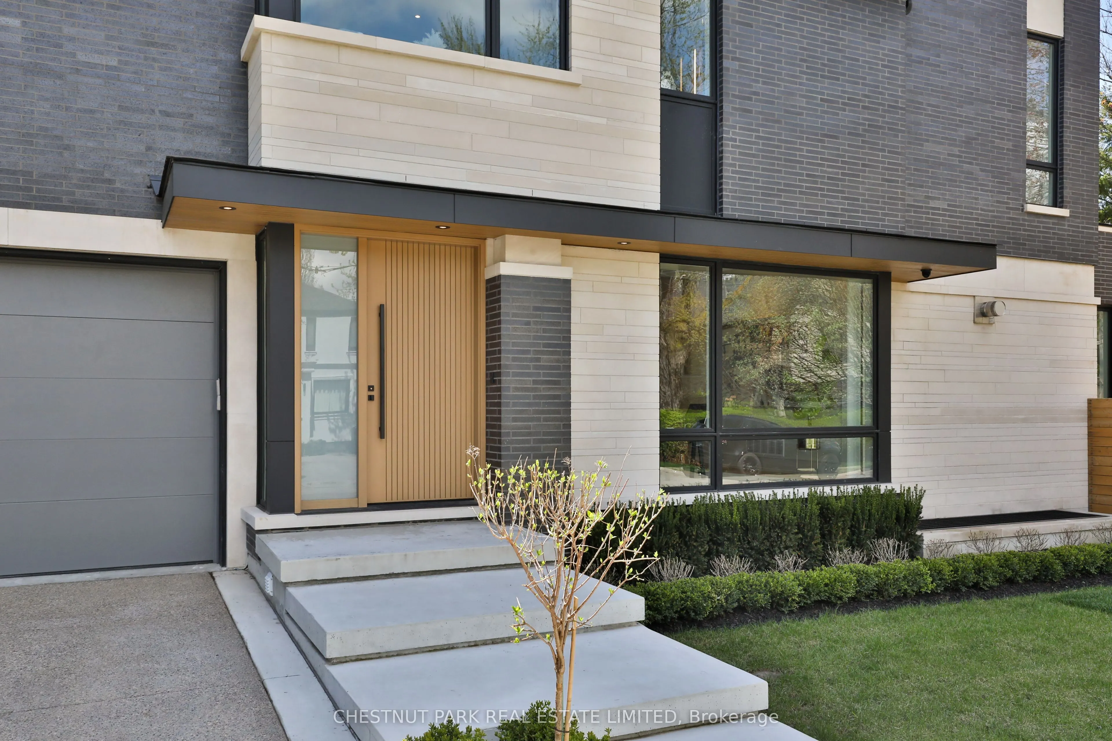 2 Marchwood Drive