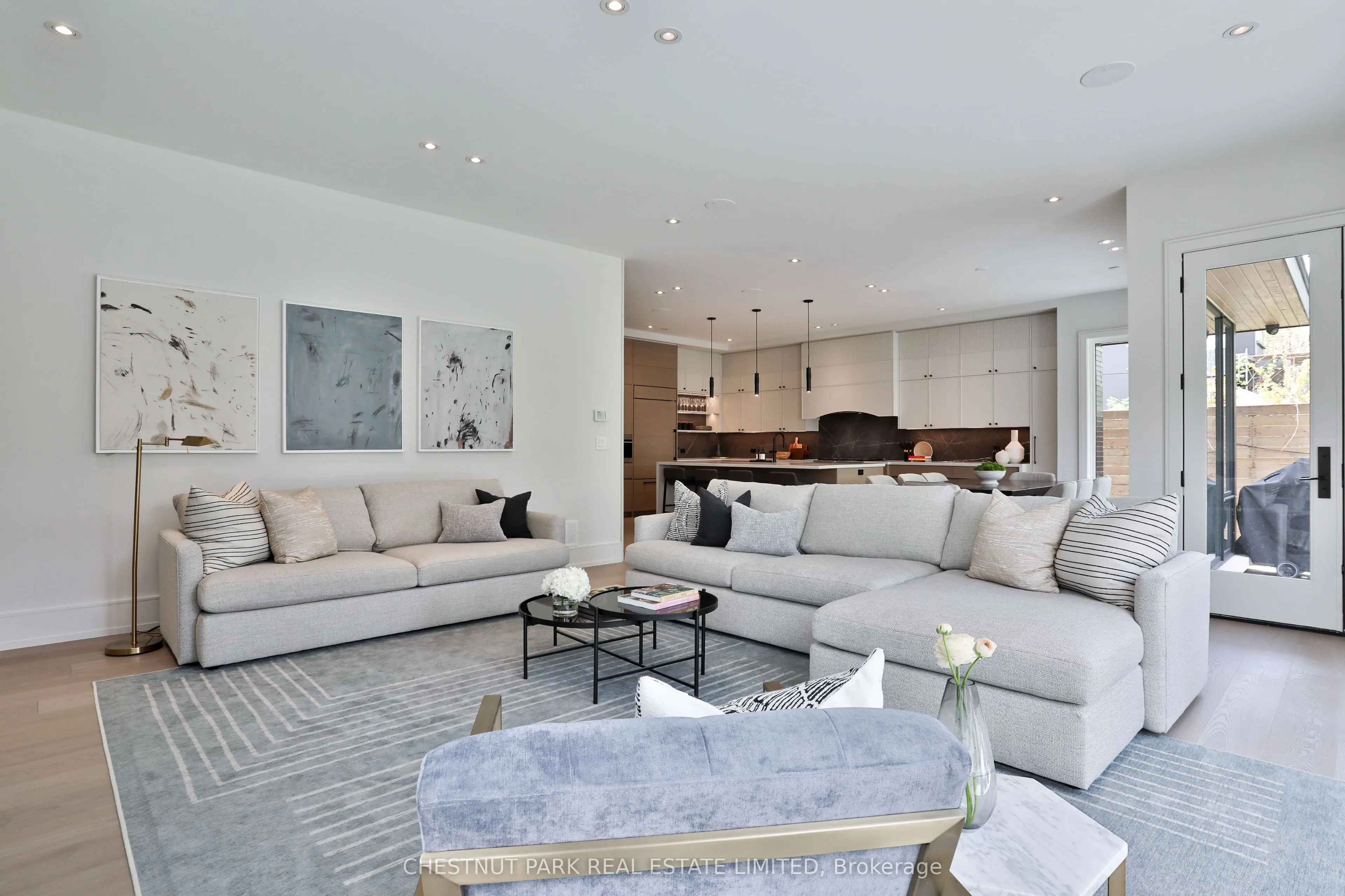 2 Marchwood Drive