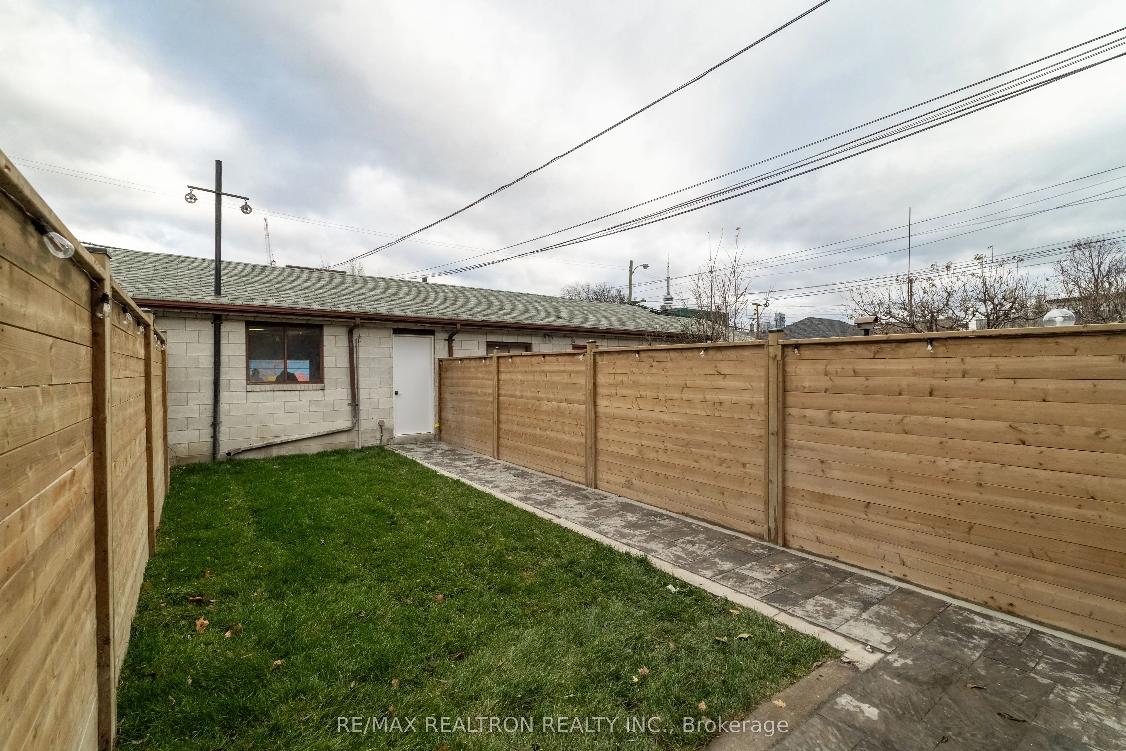 283 Euclid Avenue