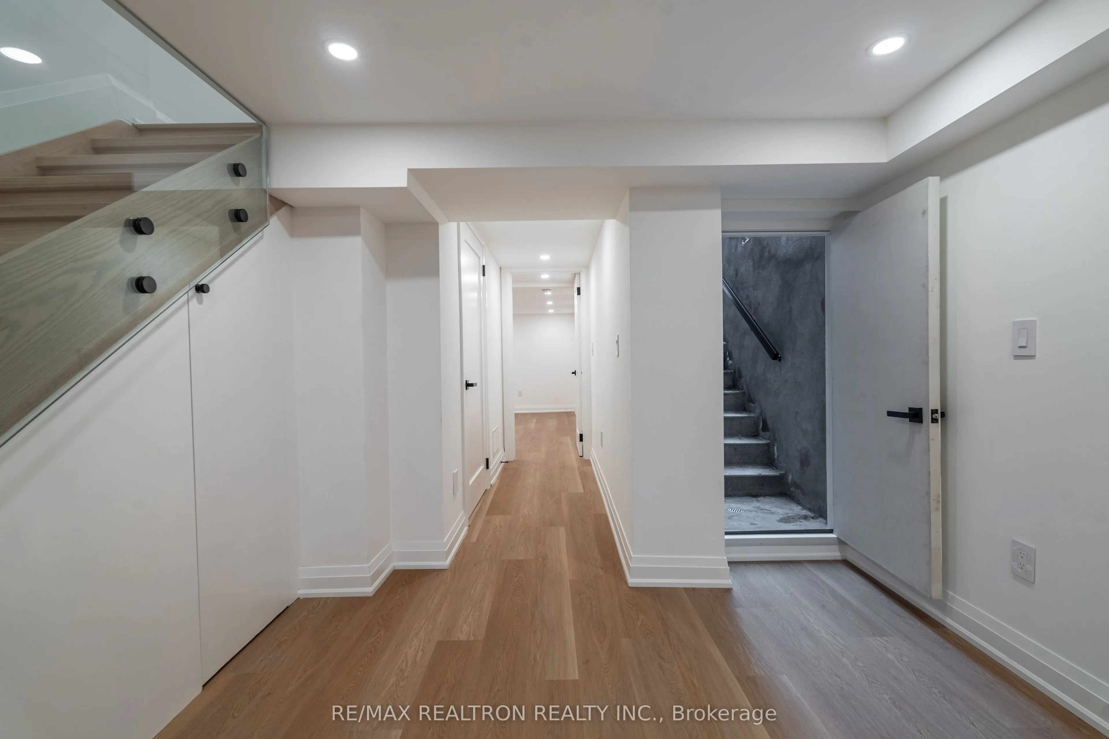 283 Euclid Avenue