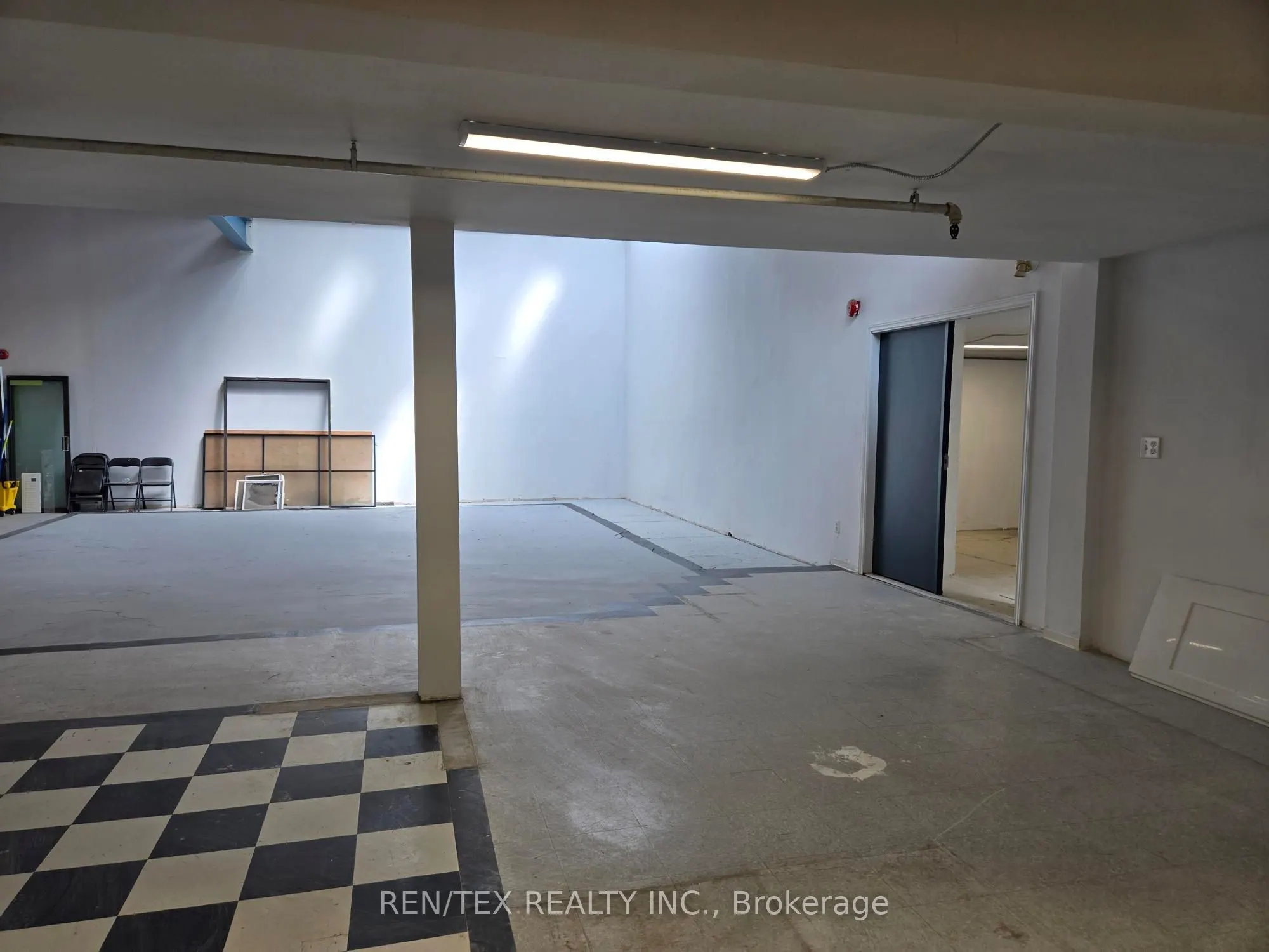 221 Sterling Road E #05