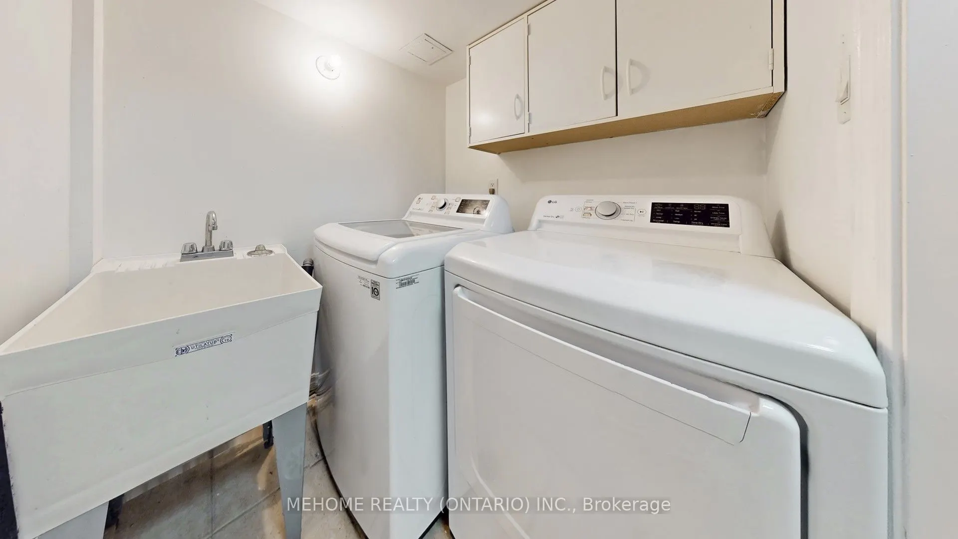 66J Finch Avenue W #10