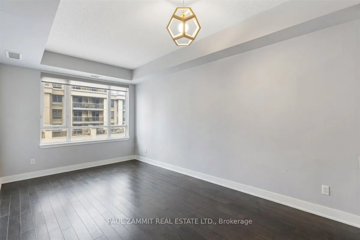 17 Kenaston Gardens #311