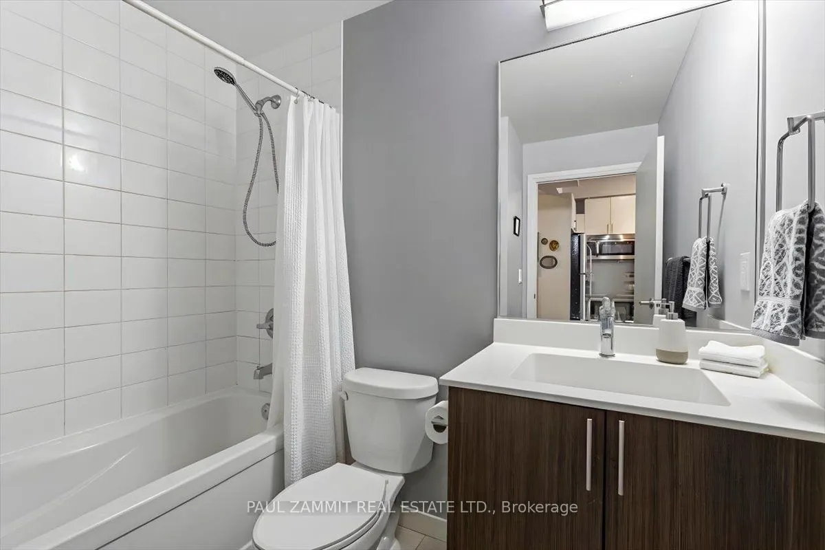 17 Kenaston Gardens #311
