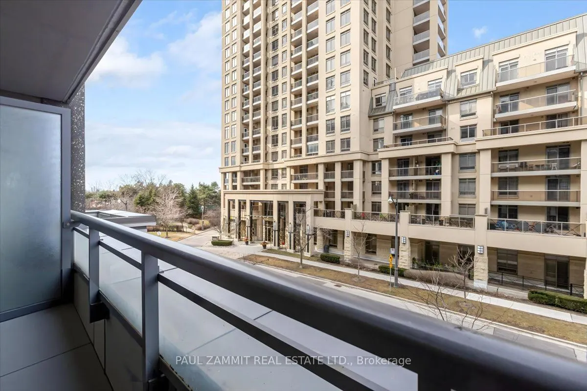 17 Kenaston Gardens #311
