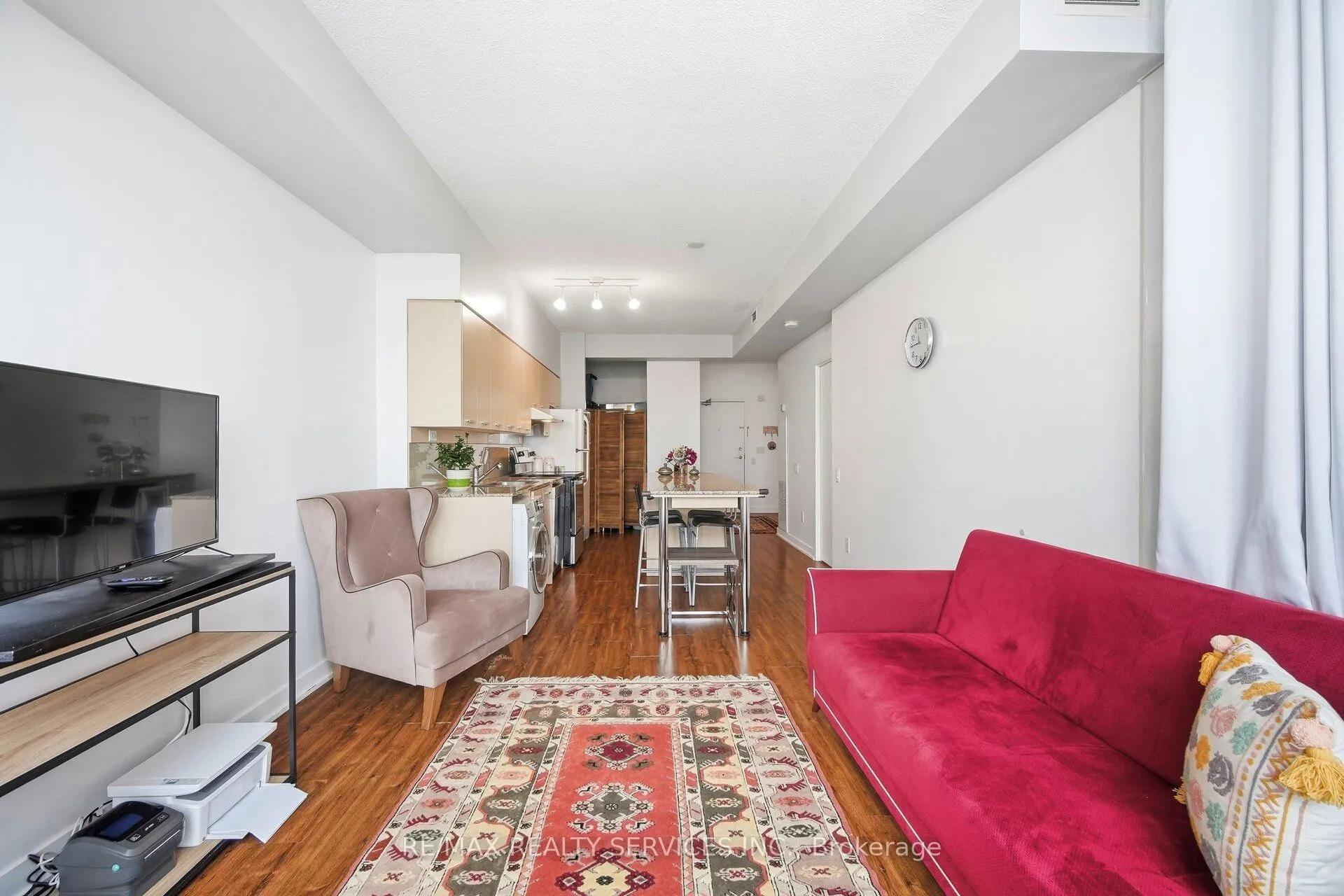 29 Singer Court #1910
