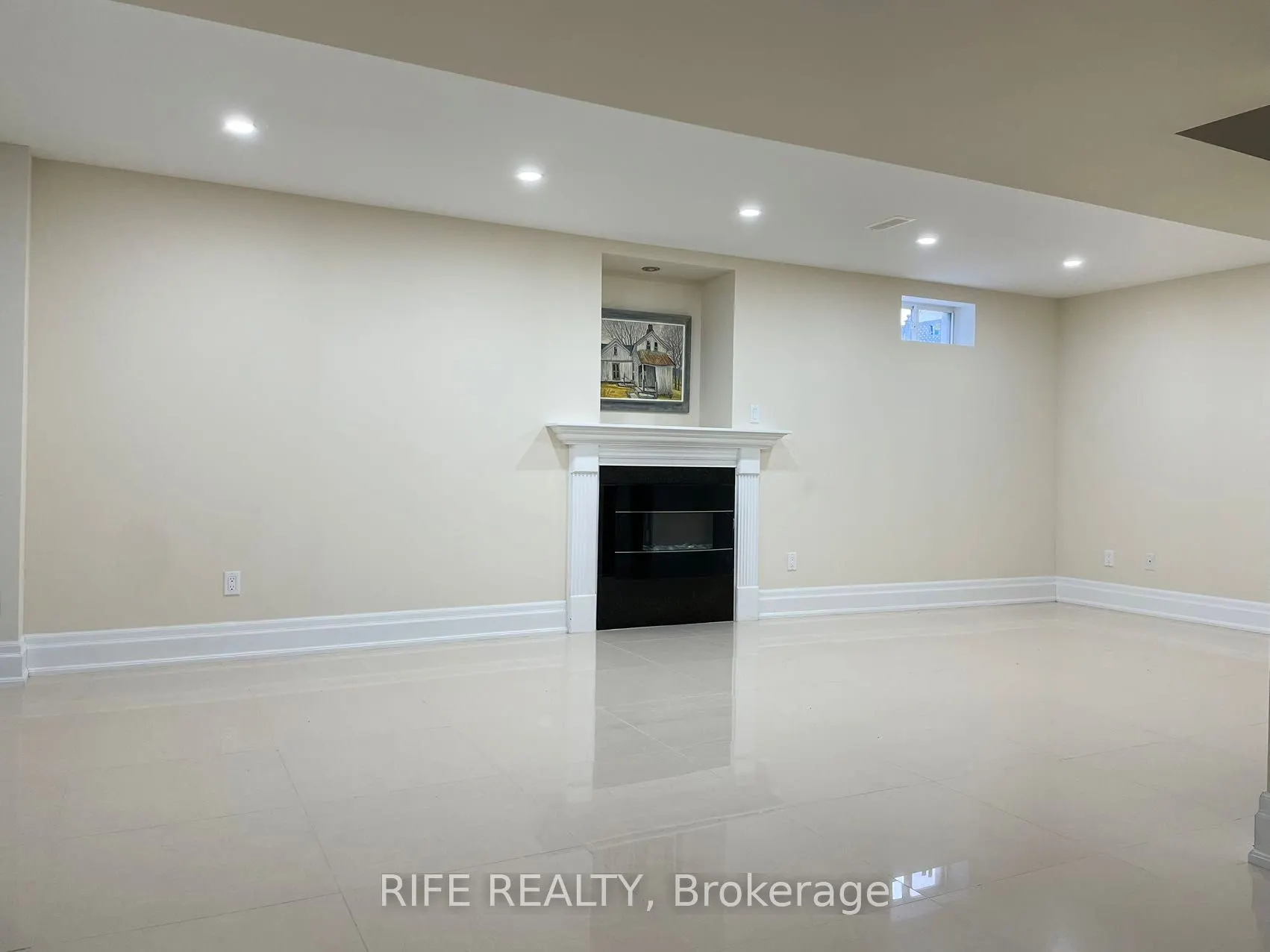 48 Transwell Avenue