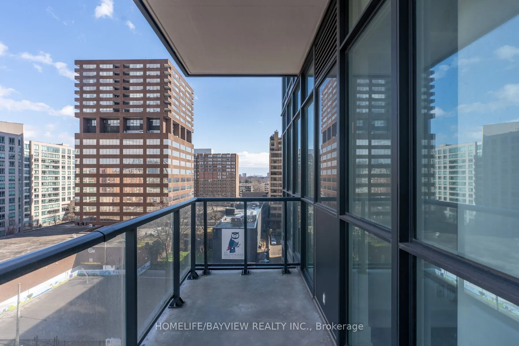 32 Davenport Road #703