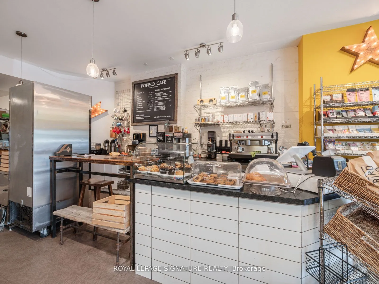 725 Dovercourt Road