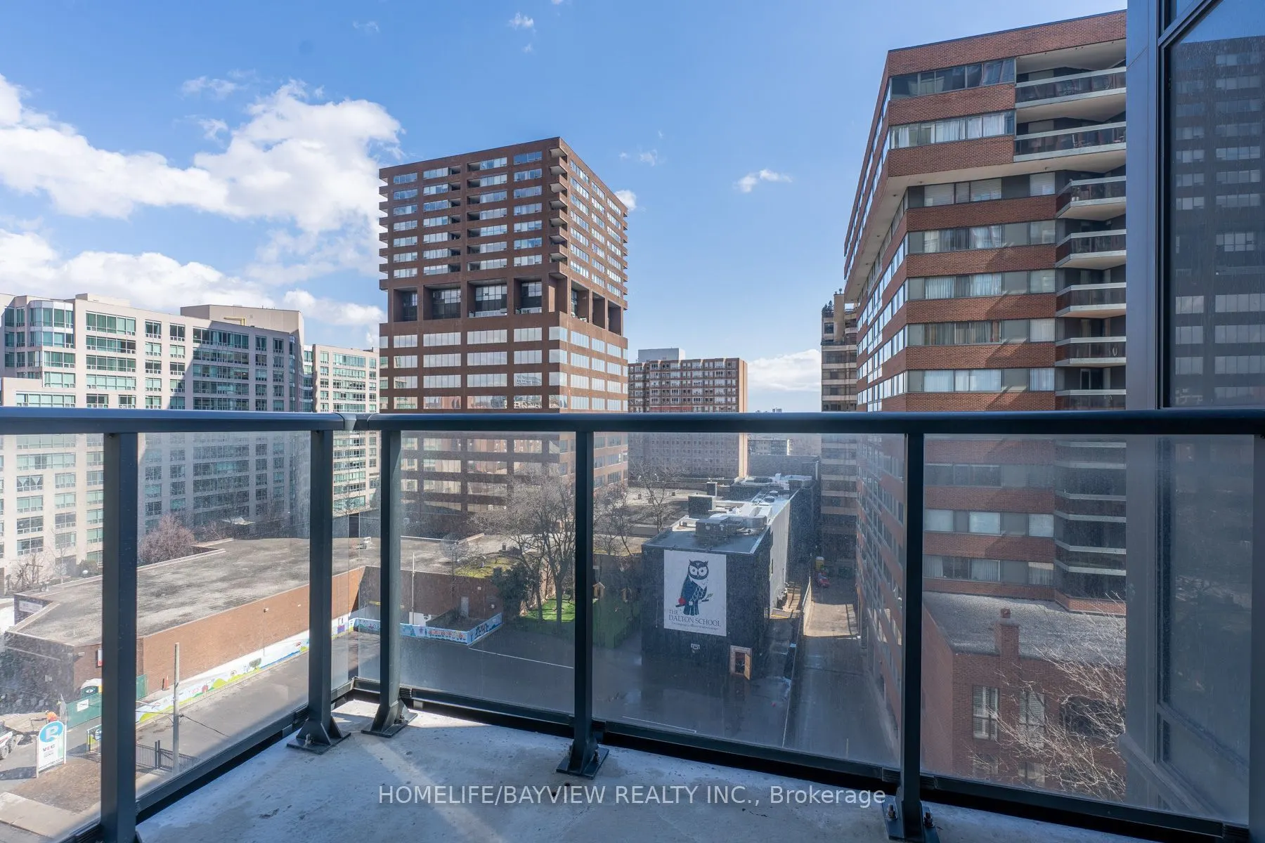 32 Davenport Road #703