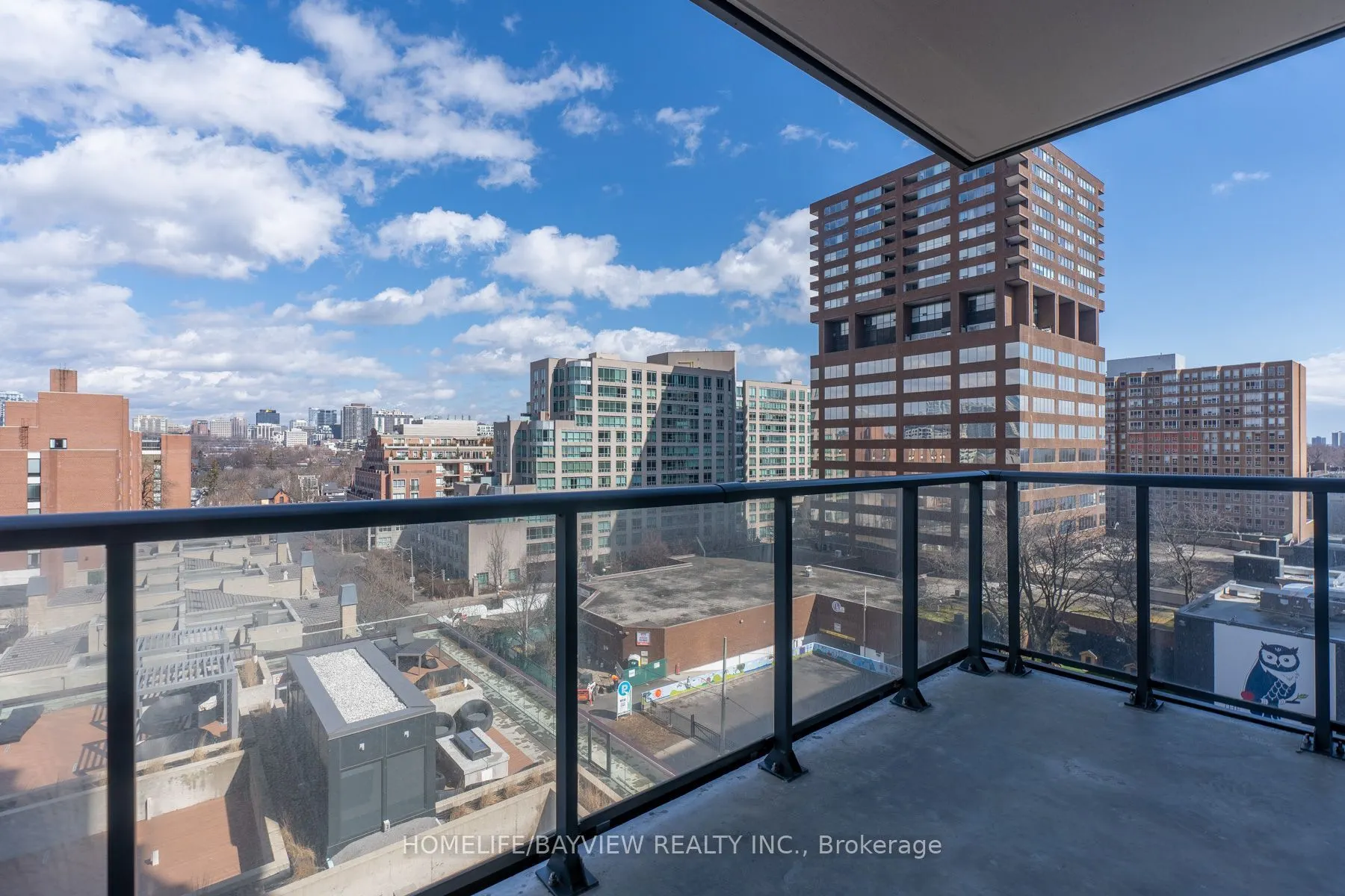 32 Davenport Road #703