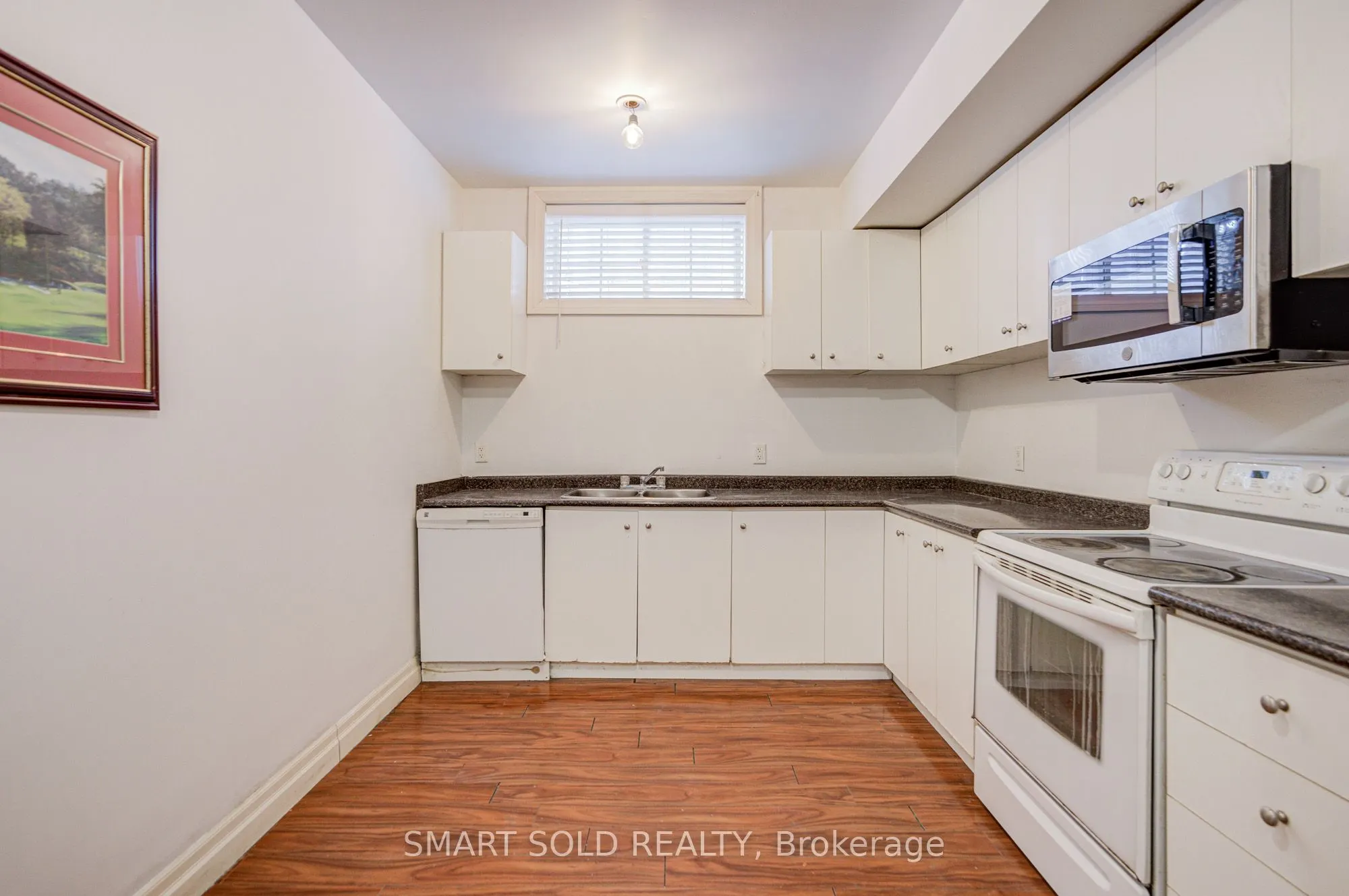 213 Maplehurst Avenue #Lower