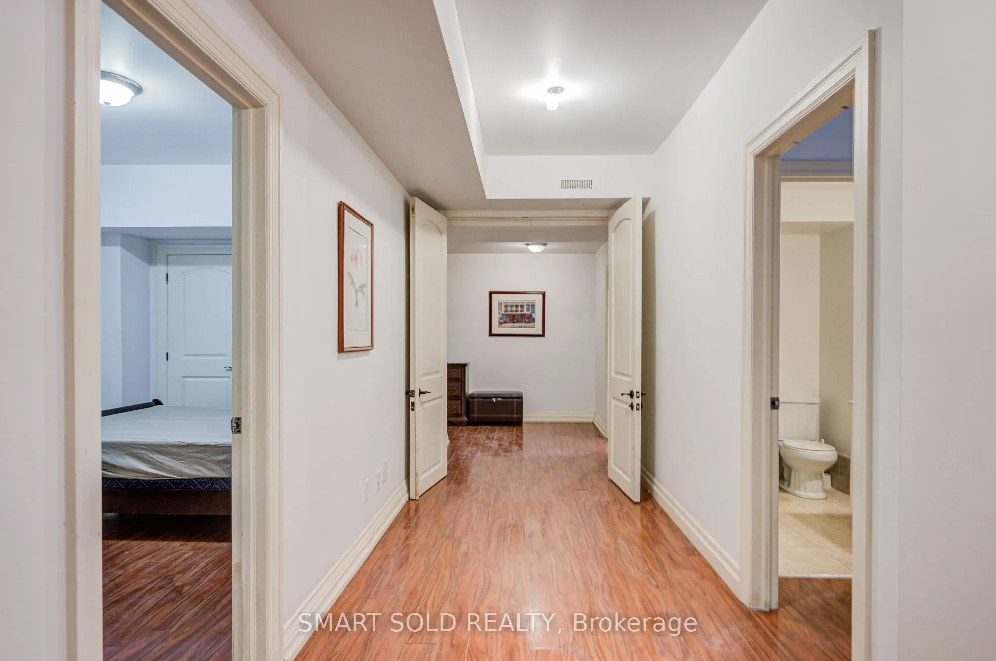 213 Maplehurst Avenue #Lower