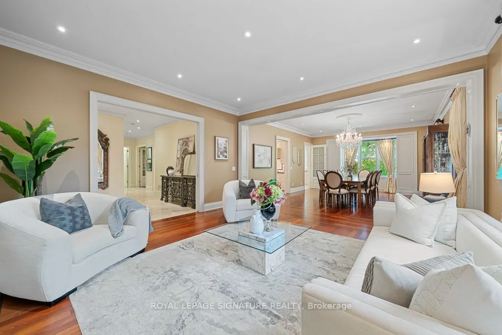 428 Glengrove Avenue