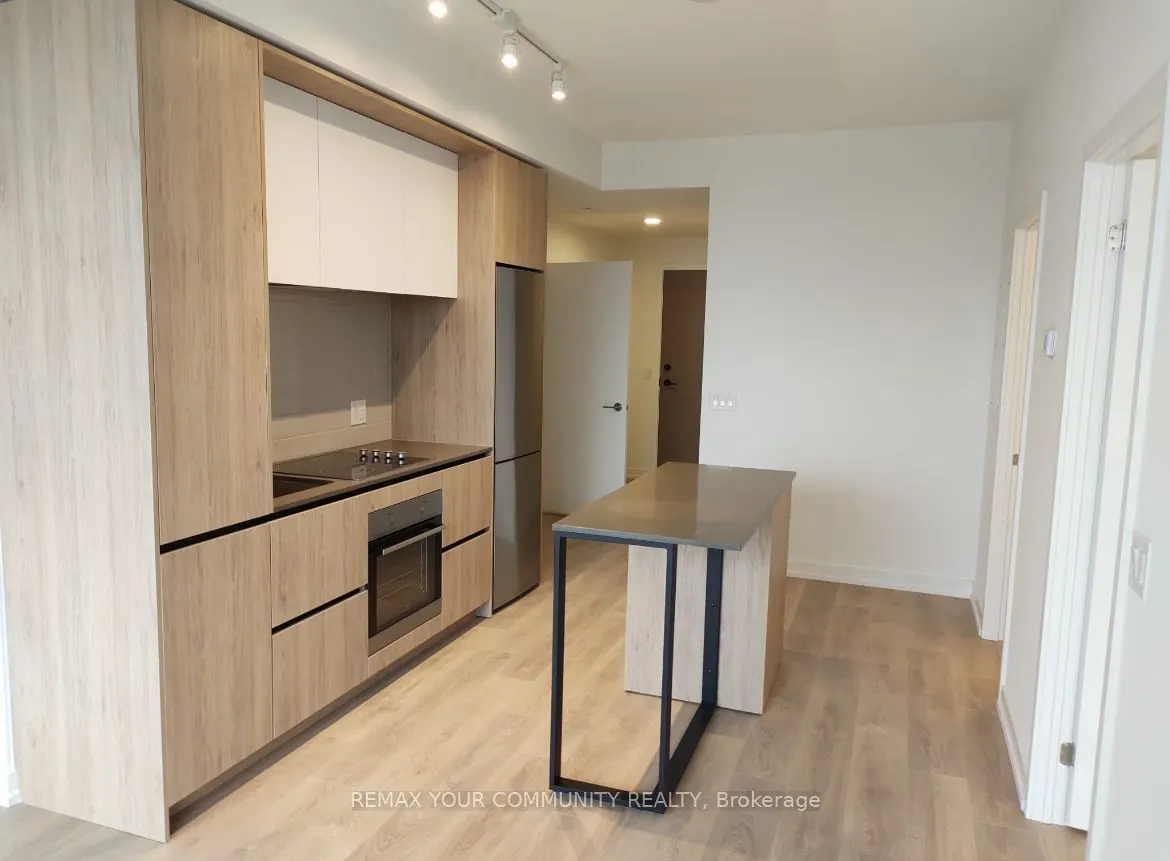 225 Sumach Street #2301