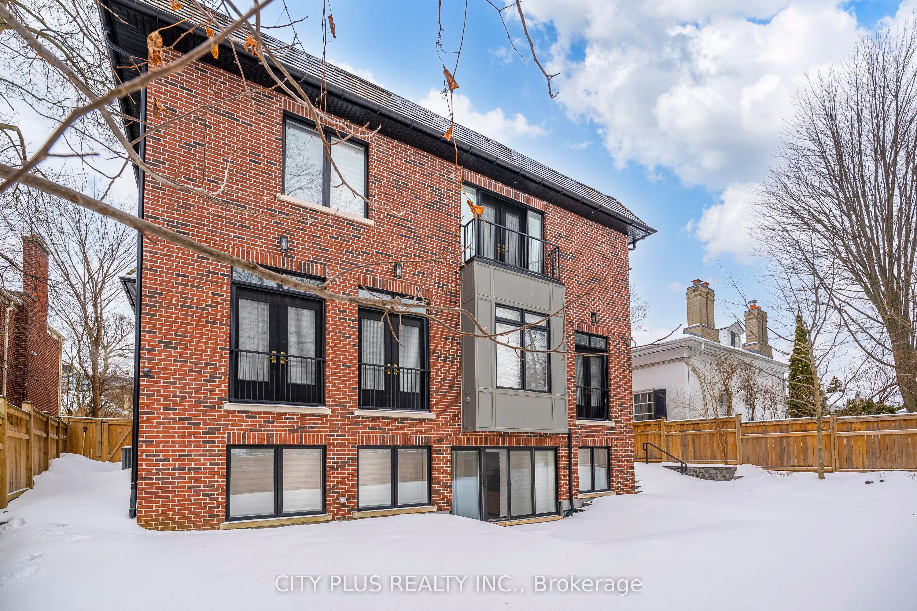 169 Old Forest Hill Road