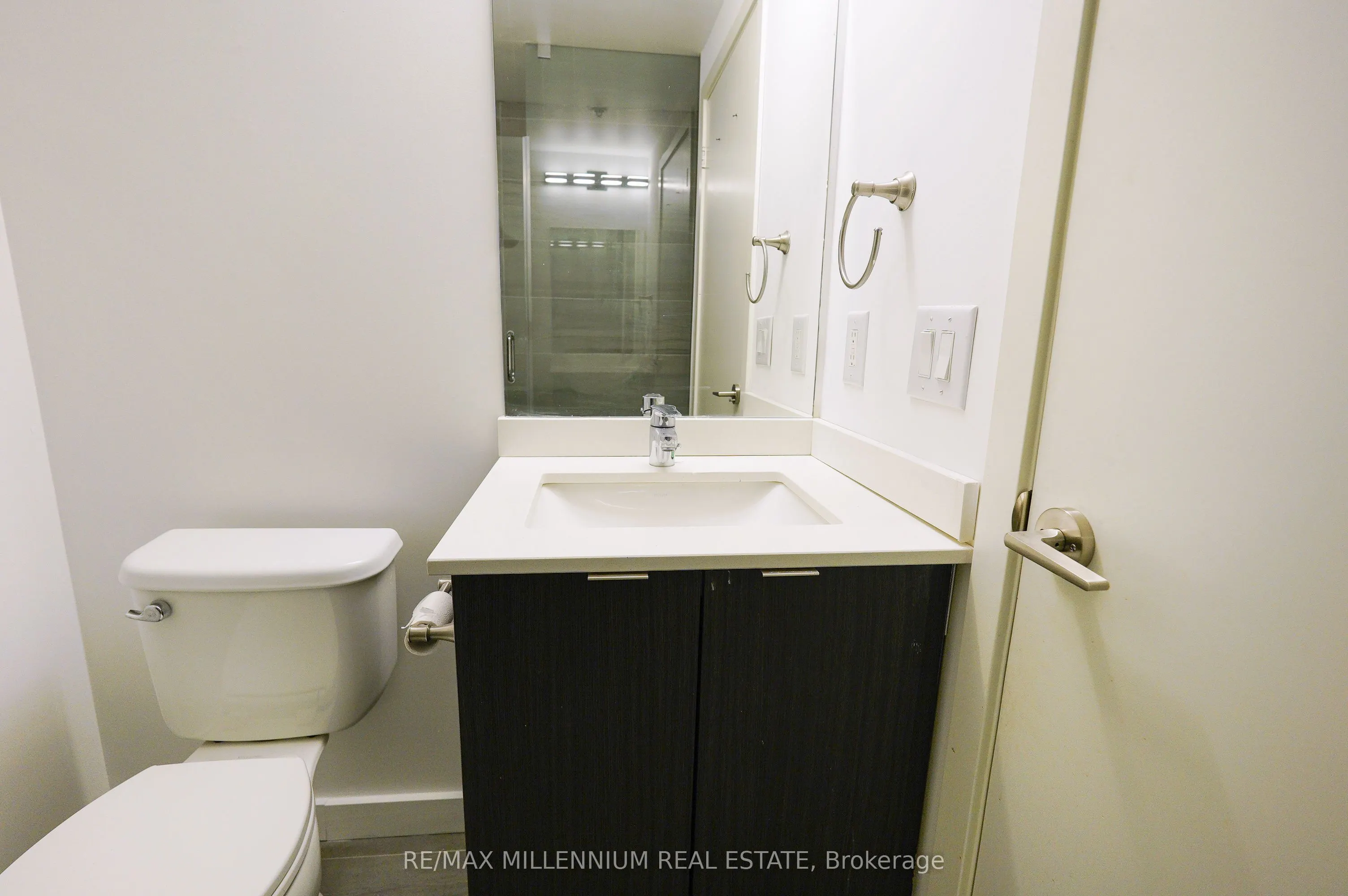3237 Bayview Avenue #1112