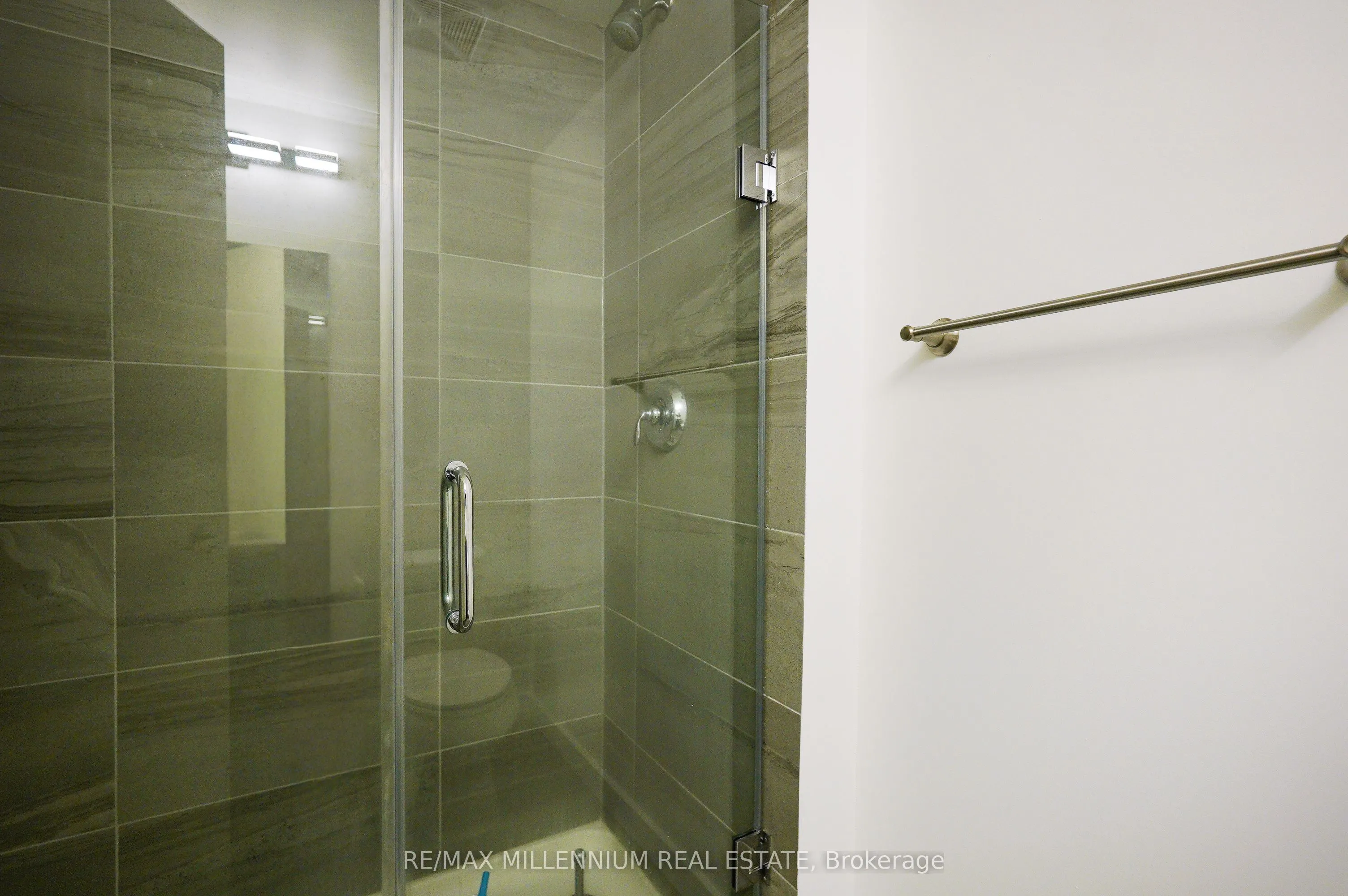 3237 Bayview Avenue #1112